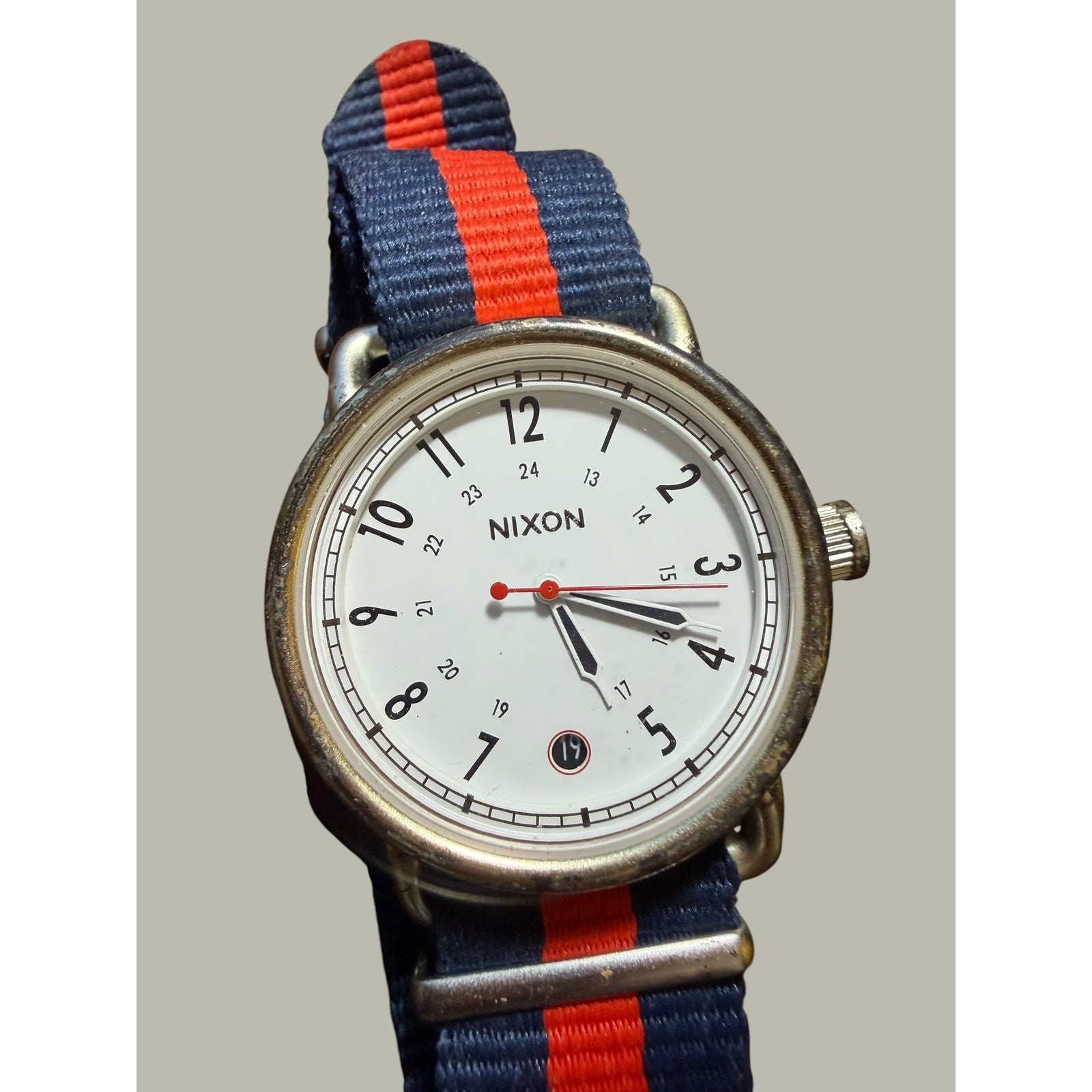 Nixon Quartz Wristwatch White Dial Blue Red Nylon NATO Strap Silver Tone Case