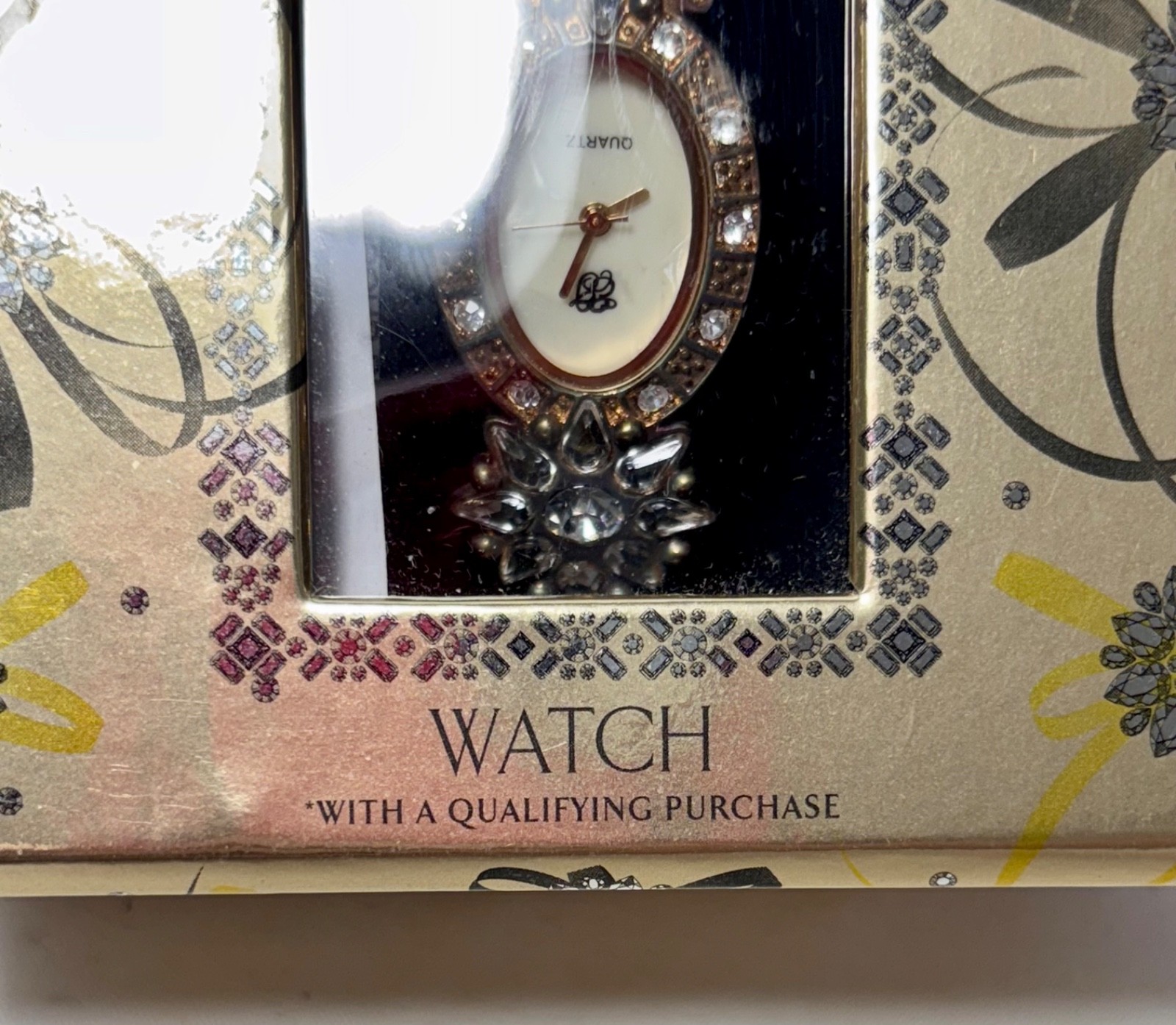 ELIZABETH TAYLOR WHITE DIAMONDS Floral Rhinestone Gold Tone Watch in Box