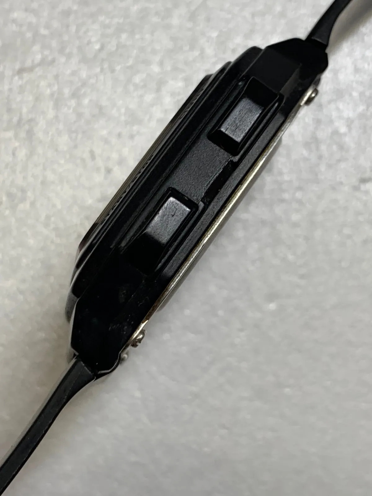 A4718 Used Casio F-201WA
