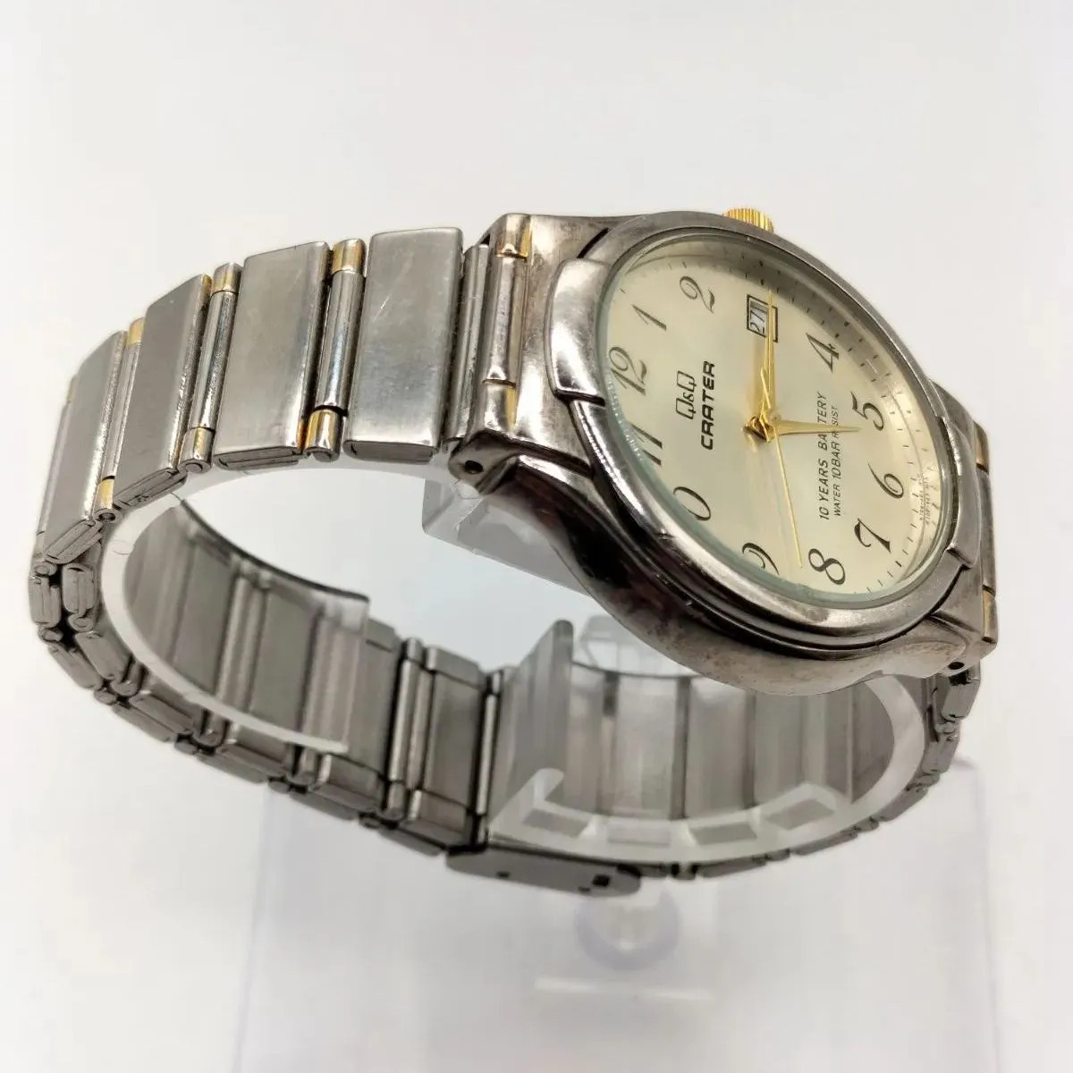 Citizen Q&Q CRATER 10BAR Water Resistant Watch