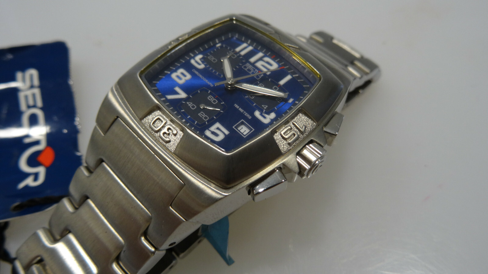 SECTOR 230 BLUE DIAL MINERAL GLASS CHRONOGRAPH 100MT Quartz – NEW –