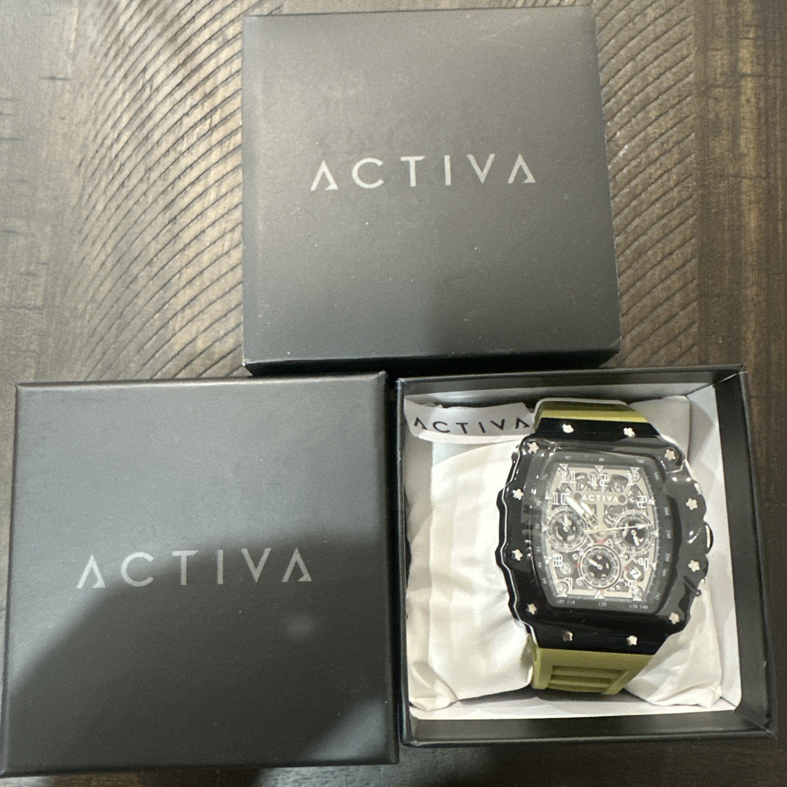 Activa Circuit X Invicta 44.3mm w/ Skeleton Dial PC Green/Black ACW2305-011, NIB