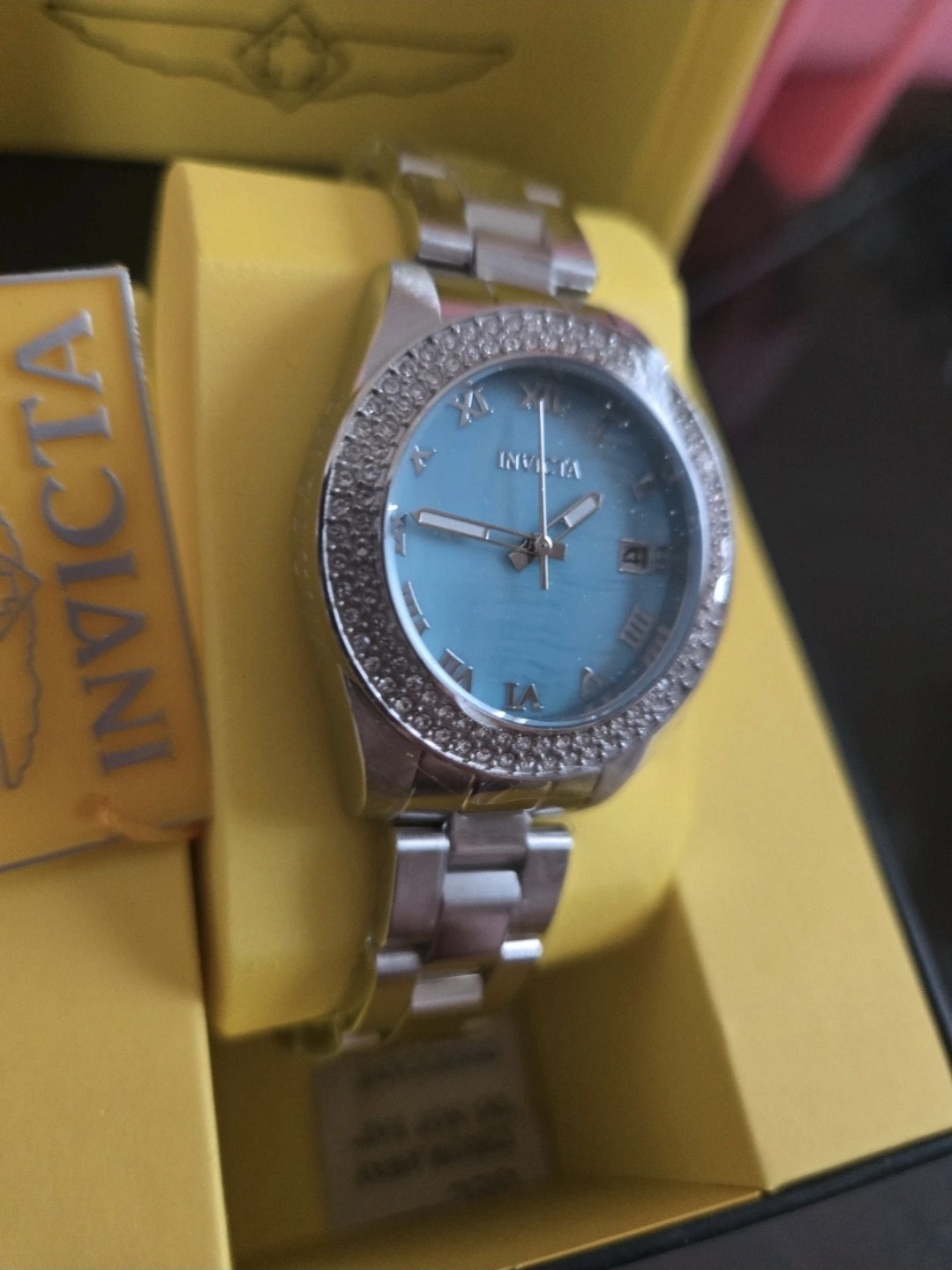 36051 Invicta Angel Women’s Mother Of Pearl Dial Austrian Crystal 34mm