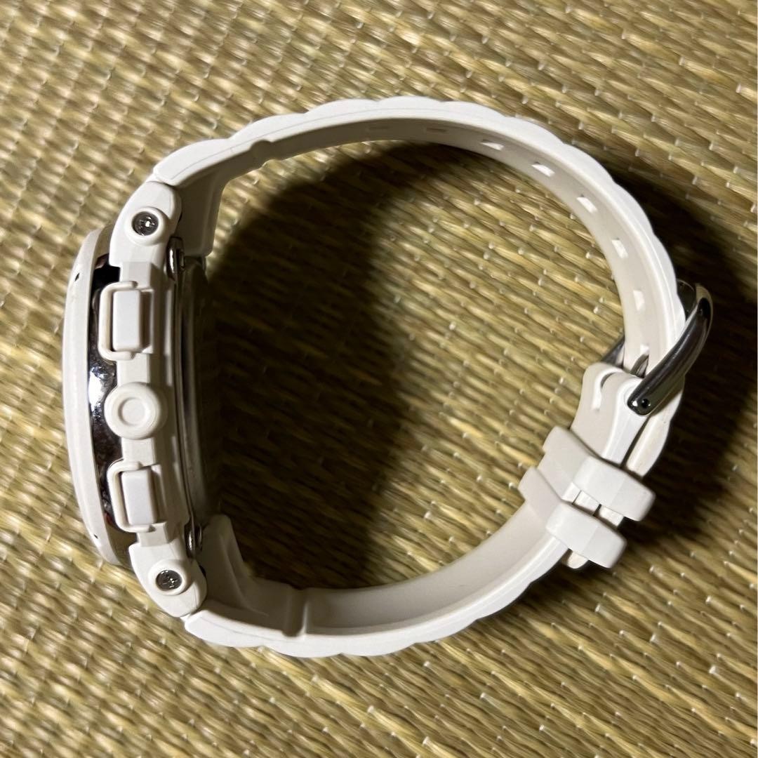 Excellent condition Baby-G CASIO BGA-150 watch, white.