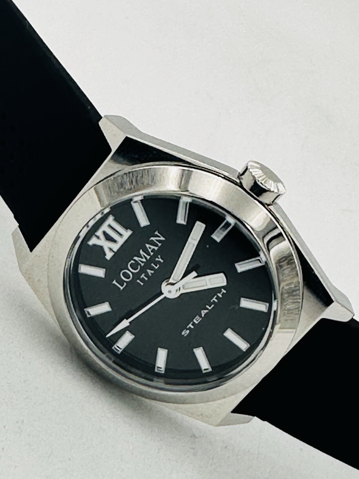 Locman Stealth Lady 204KGK/260 34mm Rubber Quartz Watch Brand New