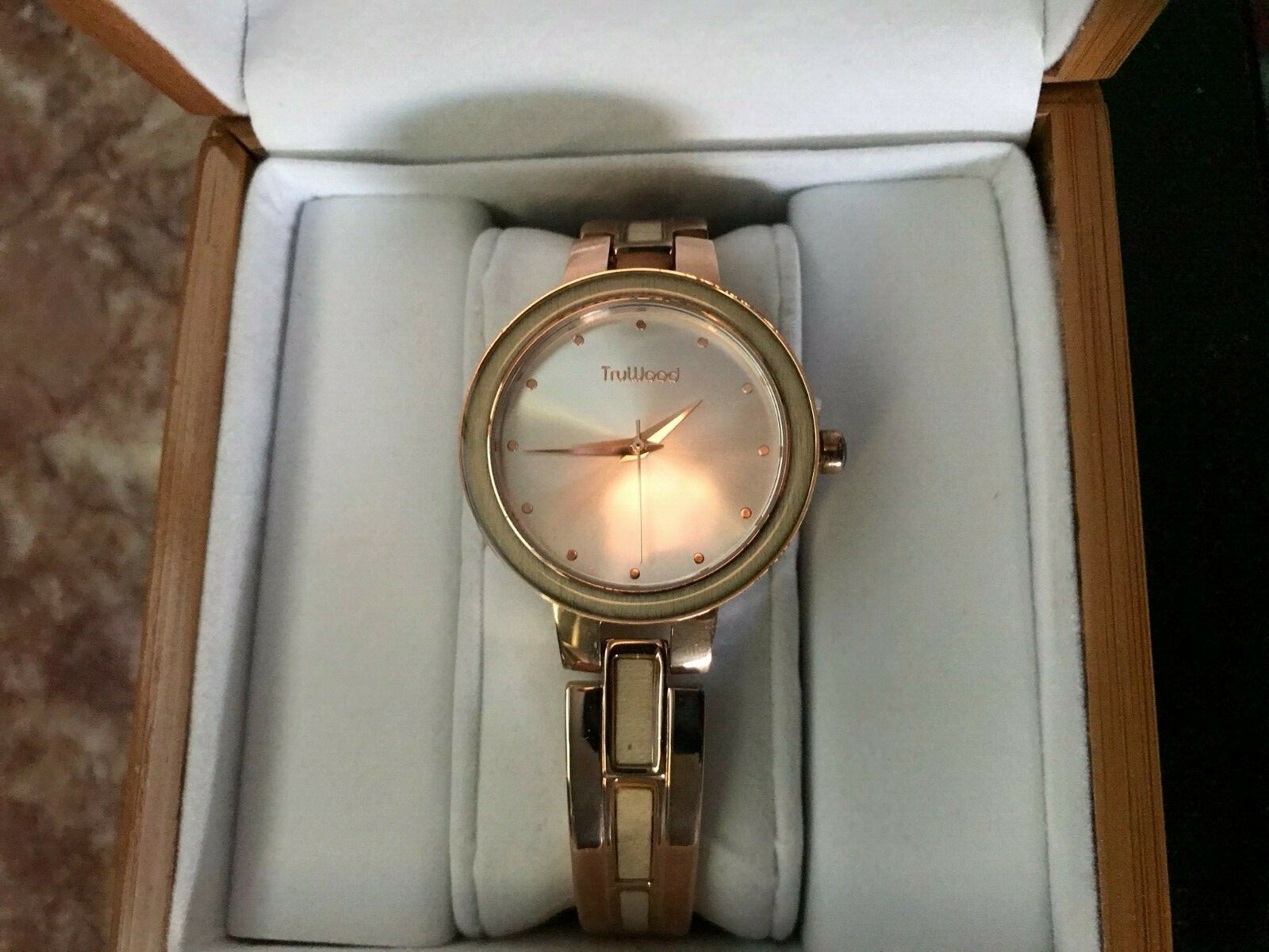 TruWood Venus Rose Gold SS Light Maple Wood Rose Gold Watch New (Dead Battery)