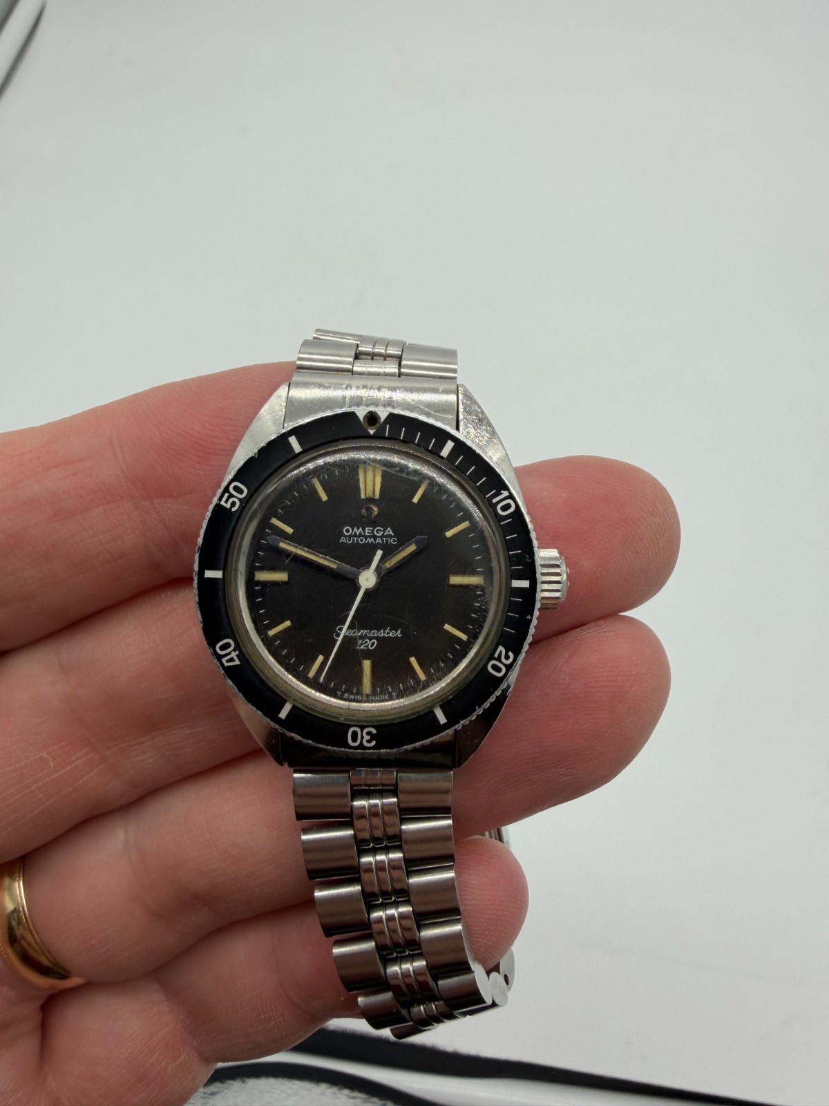 Rare! Vintage OMEGA Seamaster 120 Midsize Automatic 30mm Dive Watch -RUNS