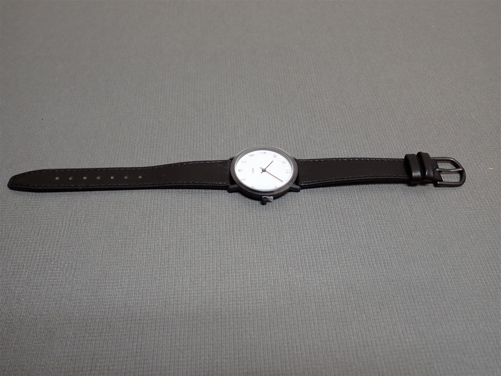NEW Projects Watches PJT-7406 Scratch M&Co 33mm Black Leather Band Watch
