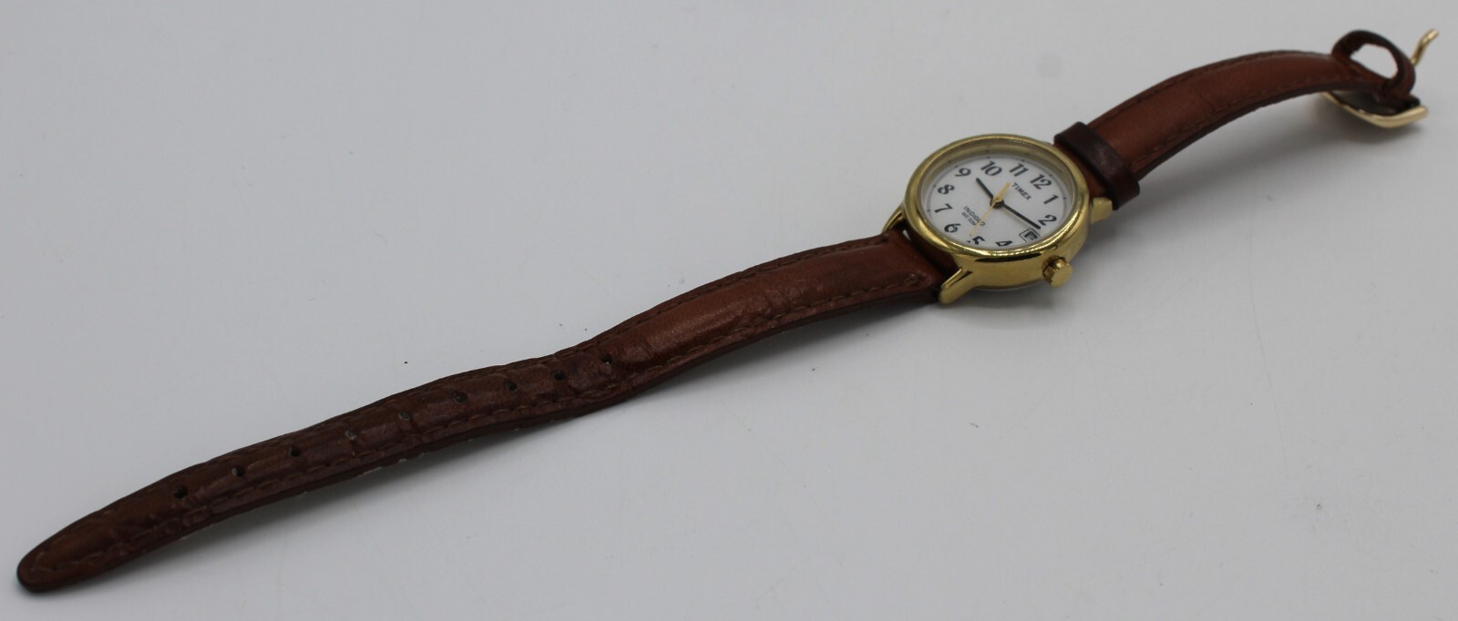 Timex Quartz Analog Watch Gold Tone Brown Strap New Battery T2J761 Easy reader