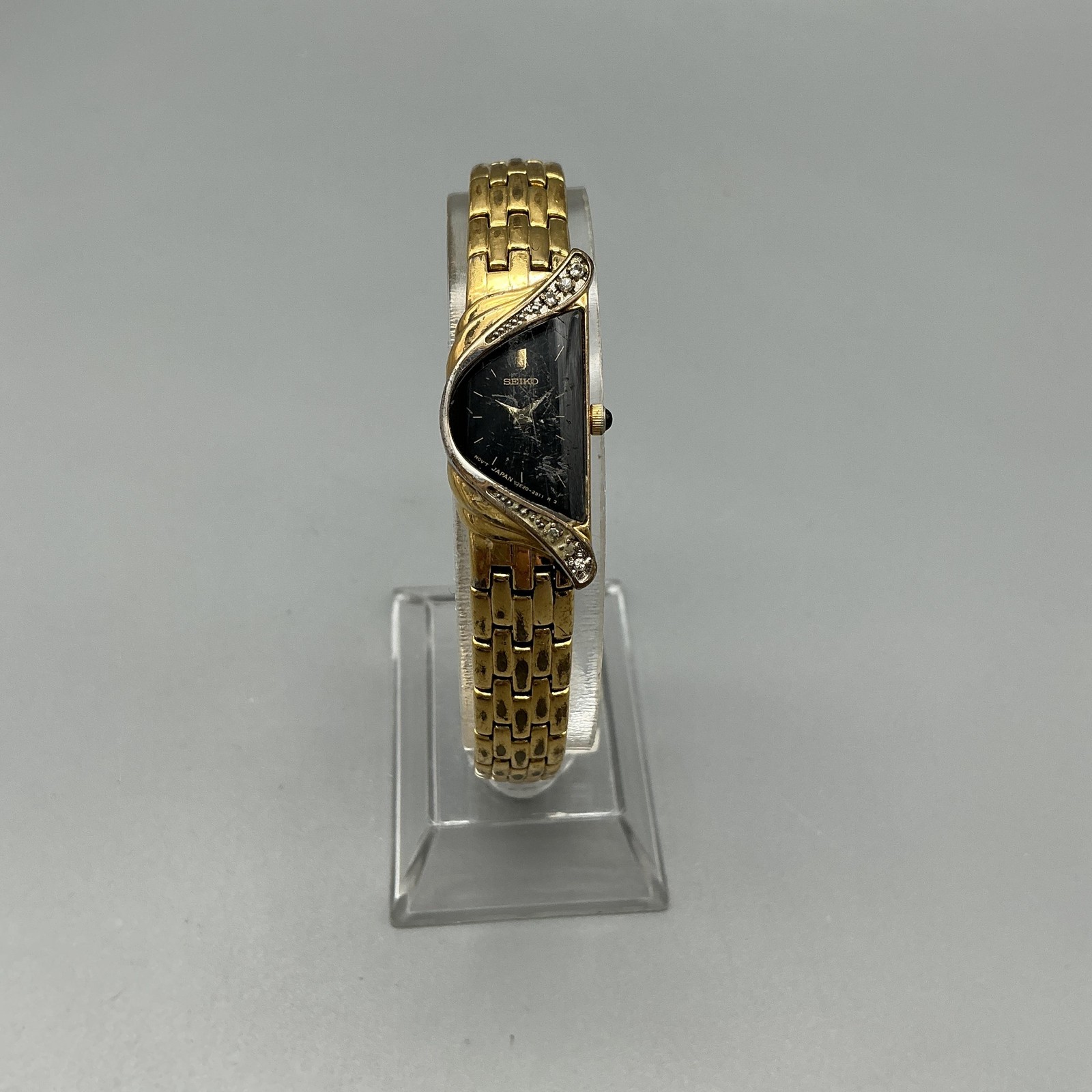 Vintage Seiko Womens Watch 14mm Half Moon Diamond 2E20-7309 New Battery 7.5″