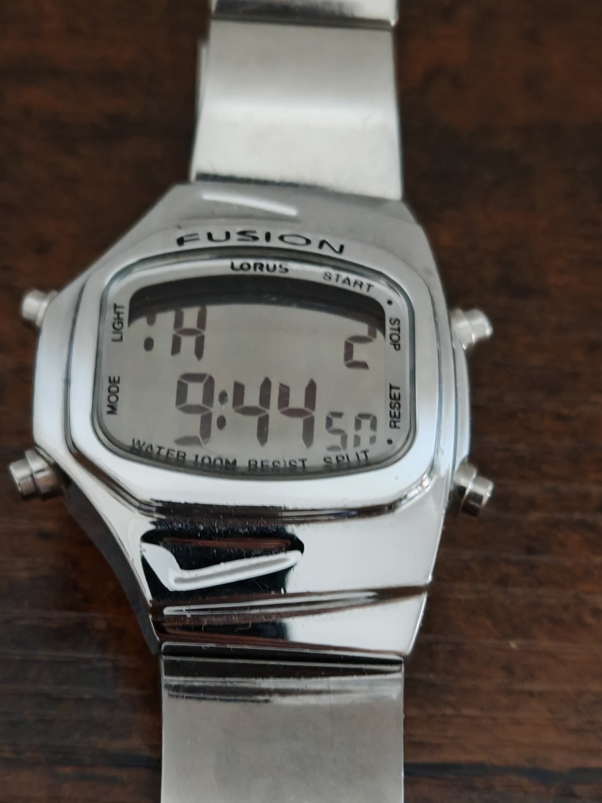 Vintage Lorus Fusion Seiko Y717-4A00 Digital Watch 90s – 100 M – Rare