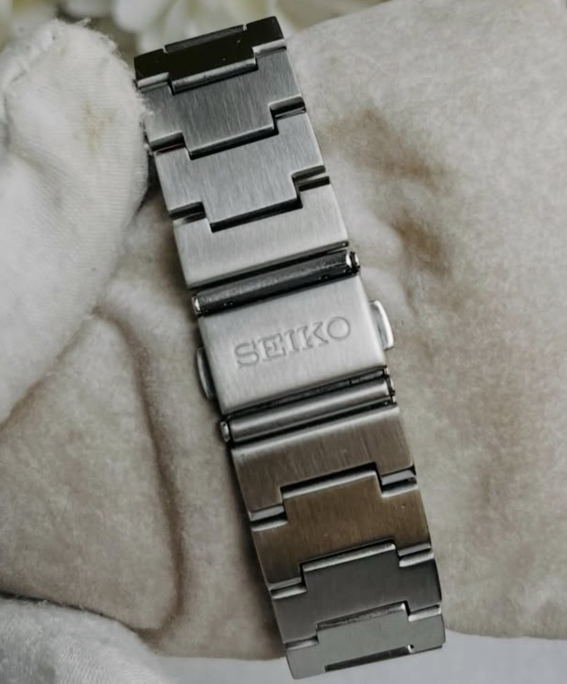 MINT Seiko 5 Automatic 7S36-00Z0 | 23J | 37mm | Day Date | Japan Made | For Men