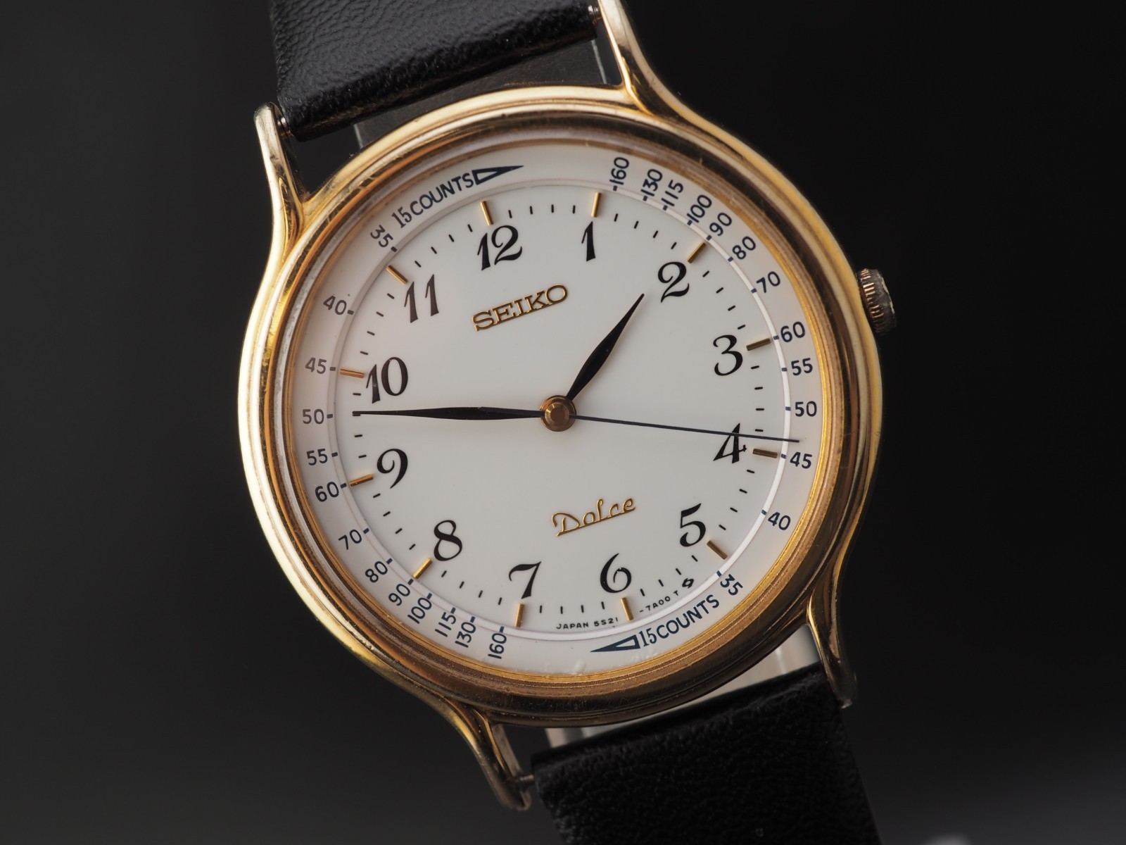 Vintage 1988 Seiko Dolce 5S21-7A00 Sweep Second Quartz 33mm Mens Watch JAPAN