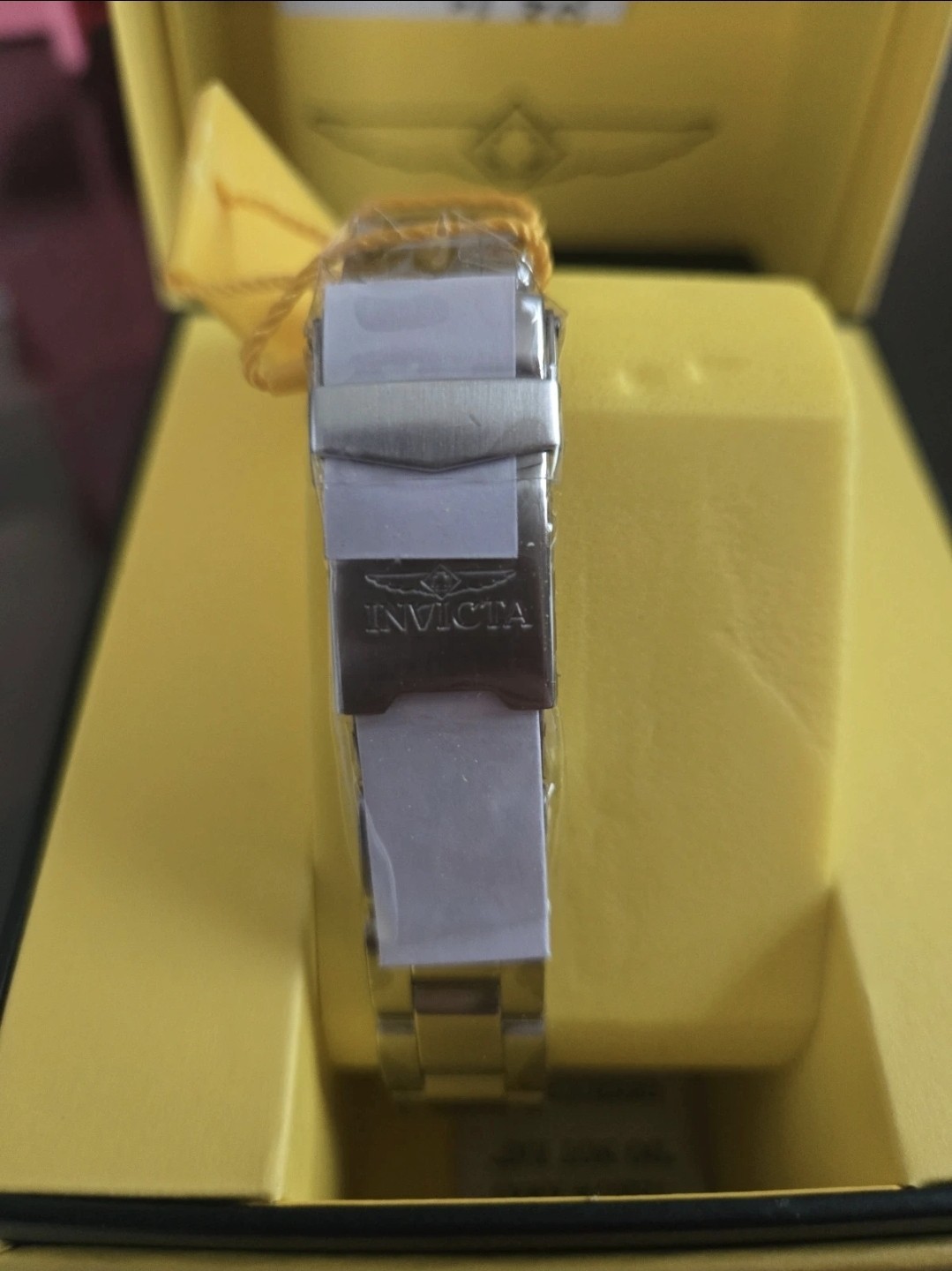 36051 Invicta Angel Women’s Mother Of Pearl Dial Austrian Crystal 34mm