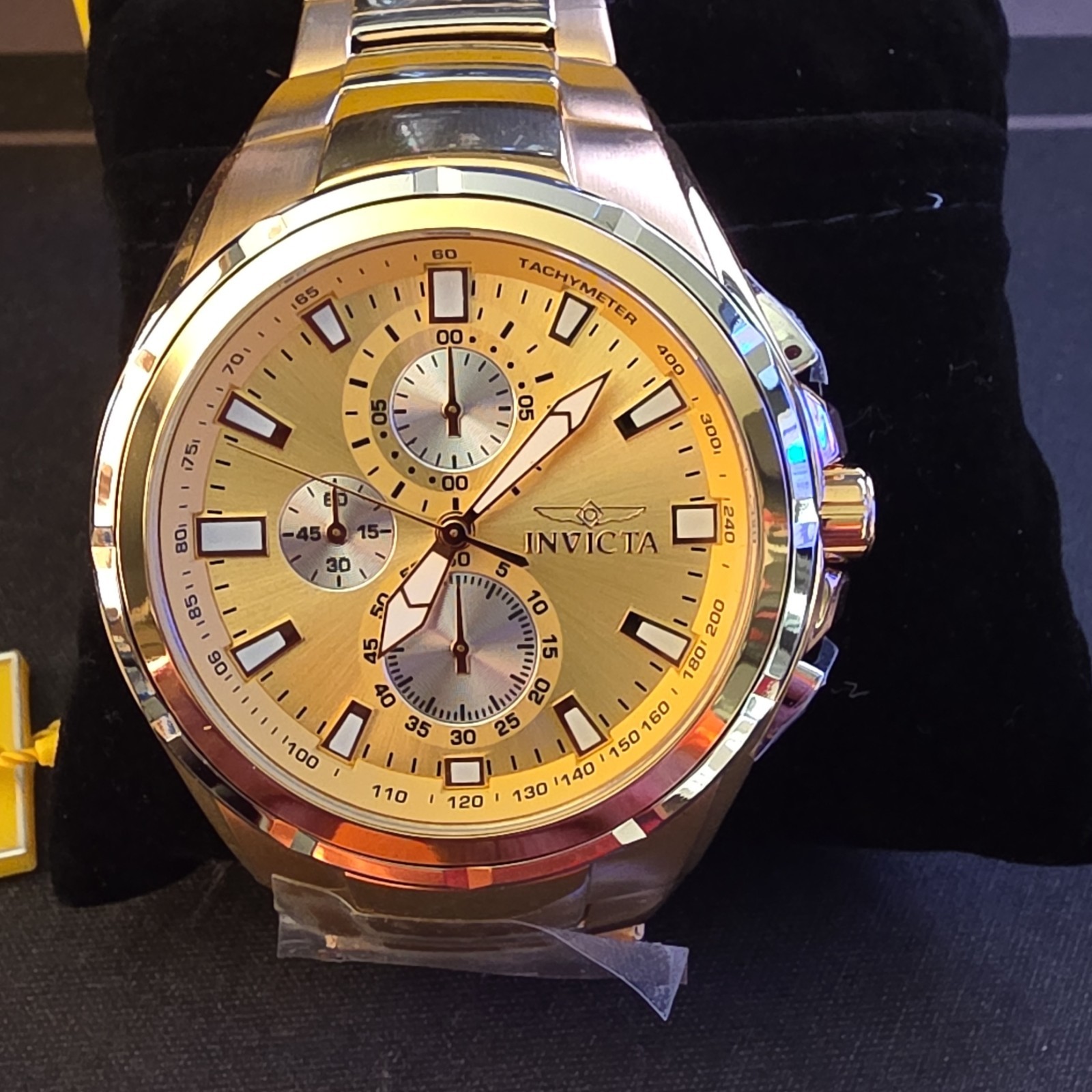 Invicta Sea Vulture Bathayal Men’s Watch 46mm Steel Gold Case With Brass Dial