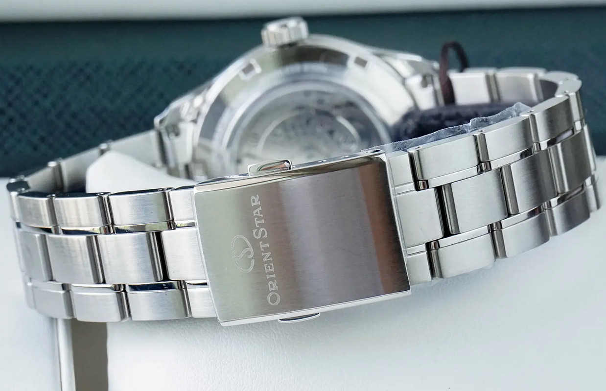 Orient Star Automatic Gray Dial Sapphire Crystal Men’s Watch RK-AT0009N