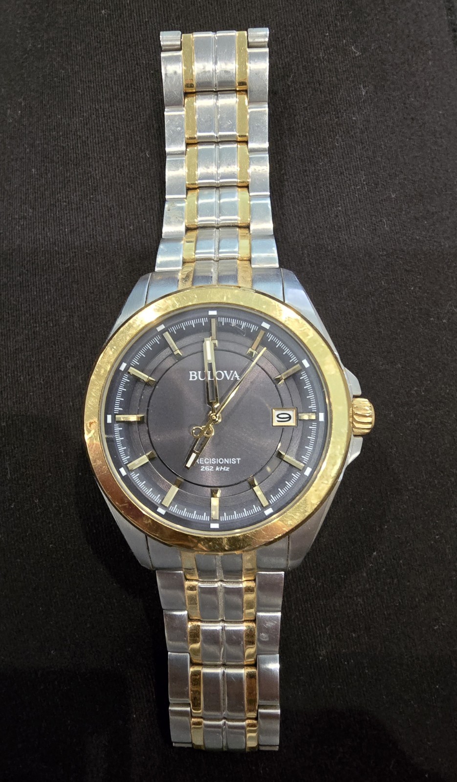 Used Bulova Precisionist Men’s Two-Tone Stainless Steel Quartz Watch 42mm Date