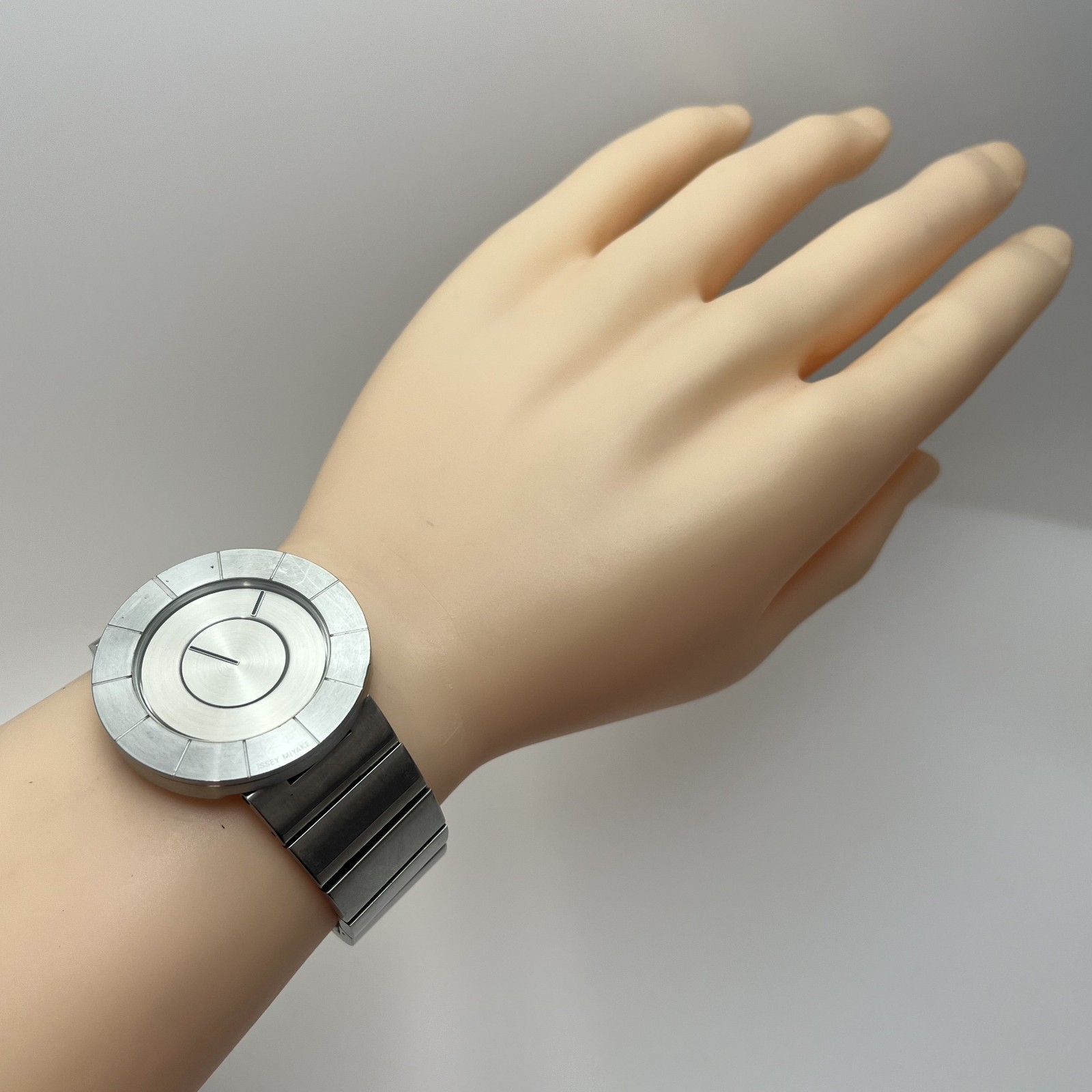 Seiko Issey Miyake TO TOKUJIN YOSHIOKA Quartz Japan Designer Watch w/ Box #525B