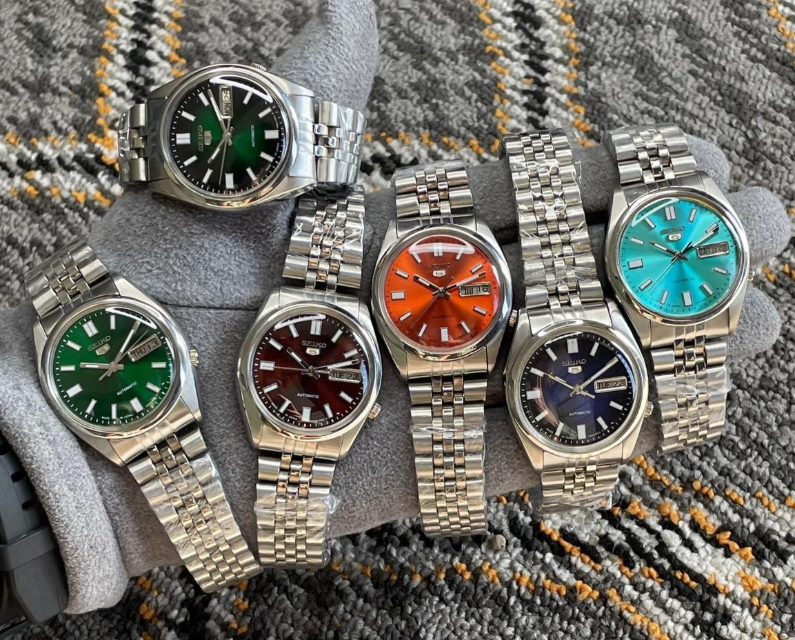 Lot of 6 Seiko 5 Automatic Men’s Watch Beautiful Dail Japan Made 6309