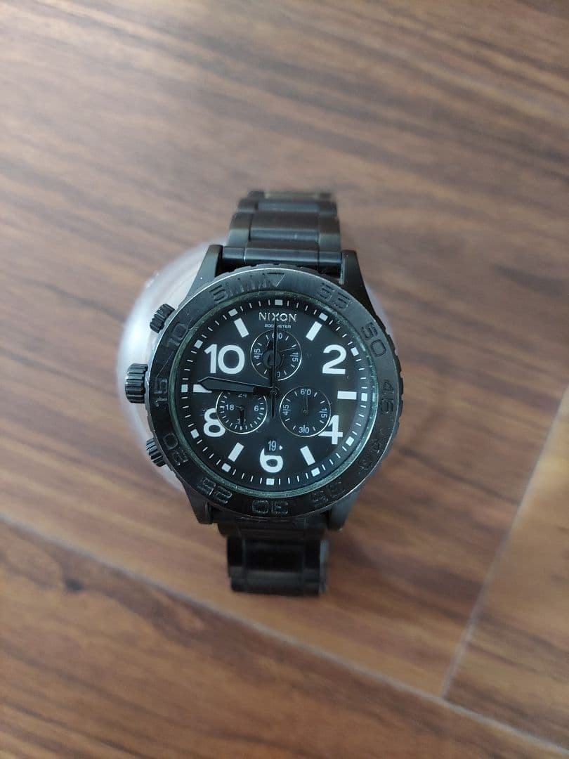 NIXON 42 20 Chronograph Watch With Shopping Bag