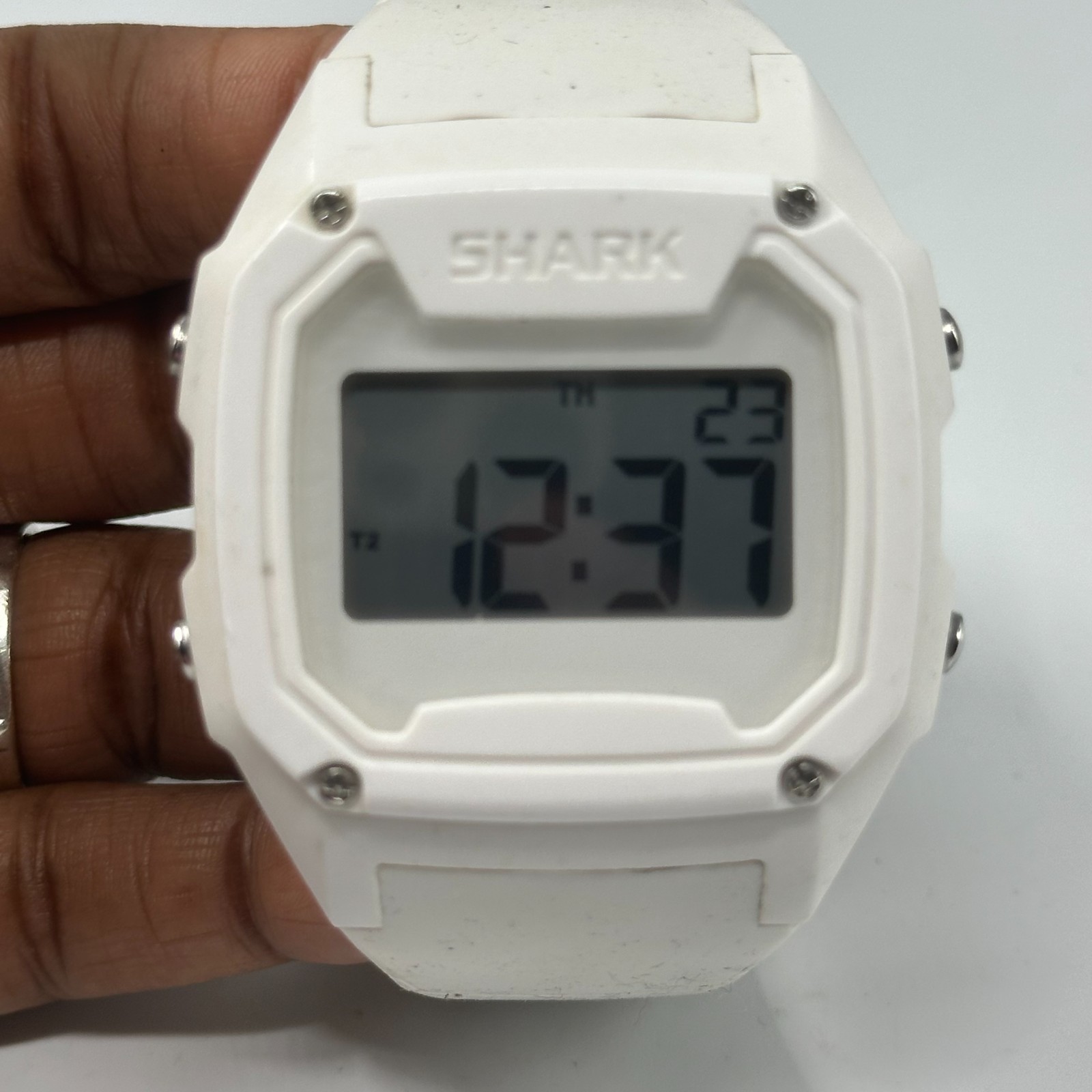 Freestyle Shark Classic Digital Watch White Out Mens 45MM Dial New Battery 9″