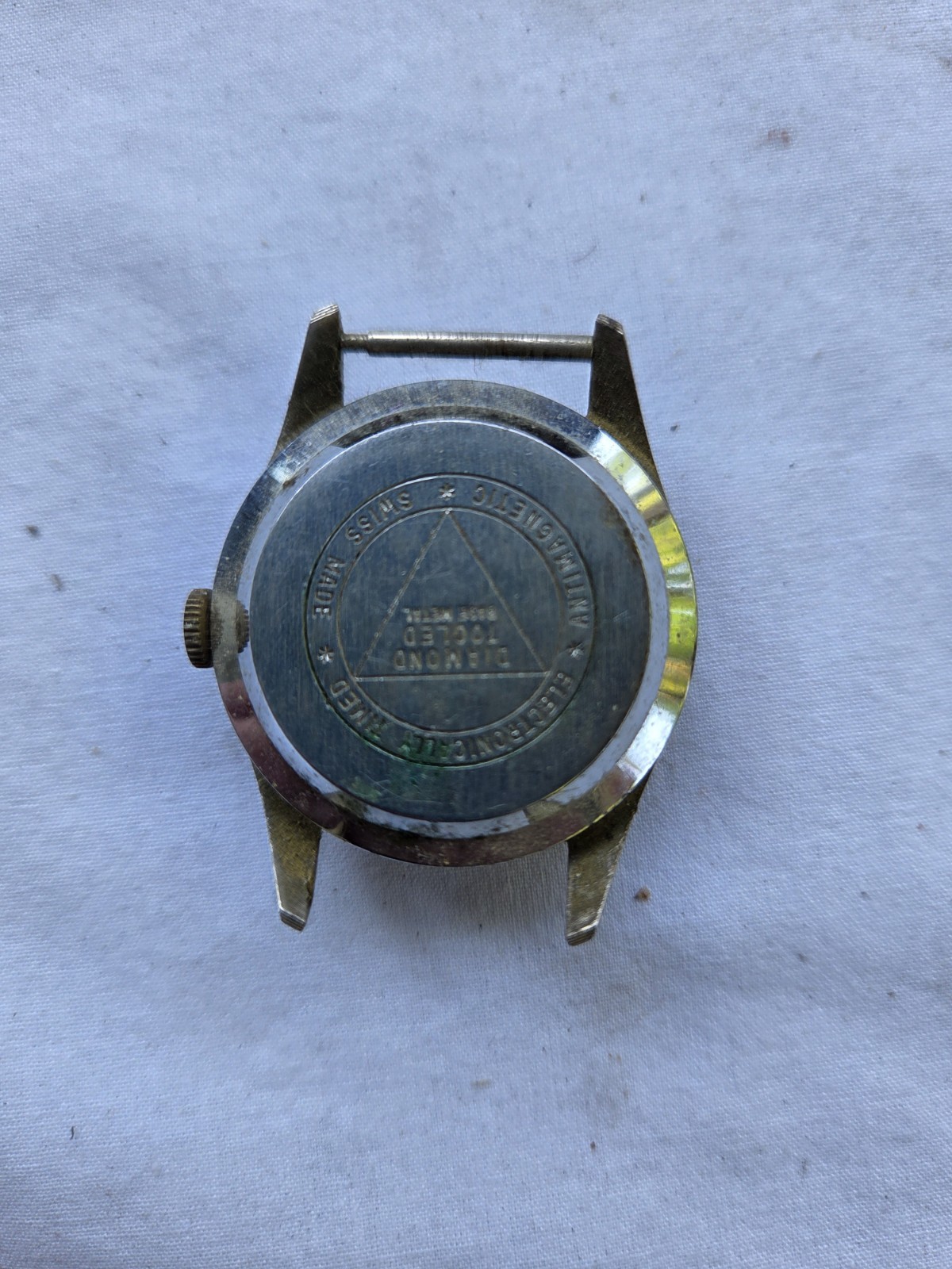 Vtg NORBEE Gold Tone Swiss Made Anti Magnetic Watch NOT working (0807N)
