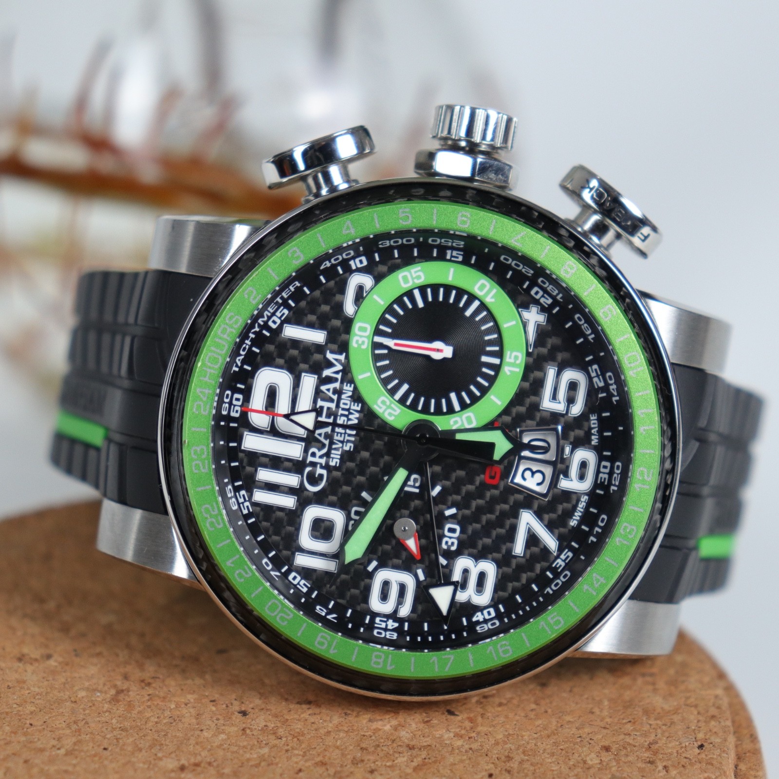 Graham Silverstone Stowe Flyback GMT | Carbon Fibre | 48mm | Ref. GR2EOFK-01