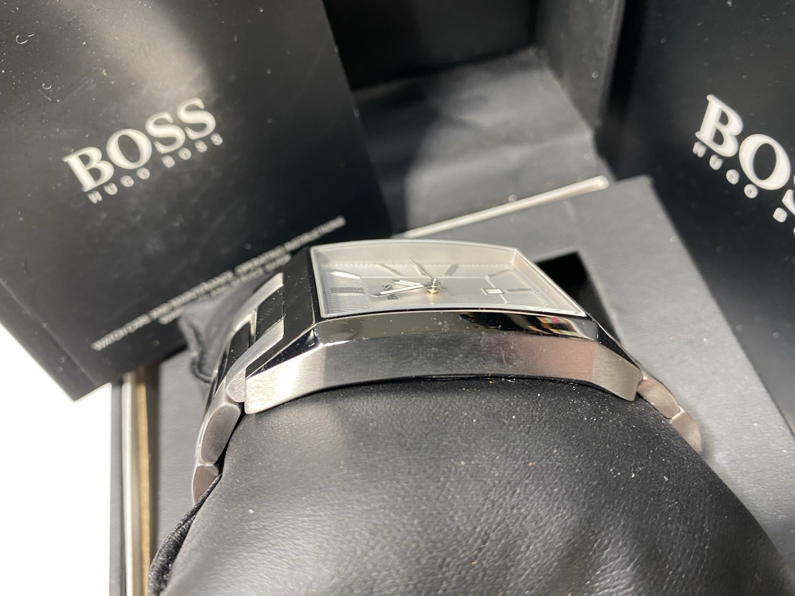 Hugo Boss Men’s 41MM Architecture Silver-Tone Date Watch 1512918 NEW!!!