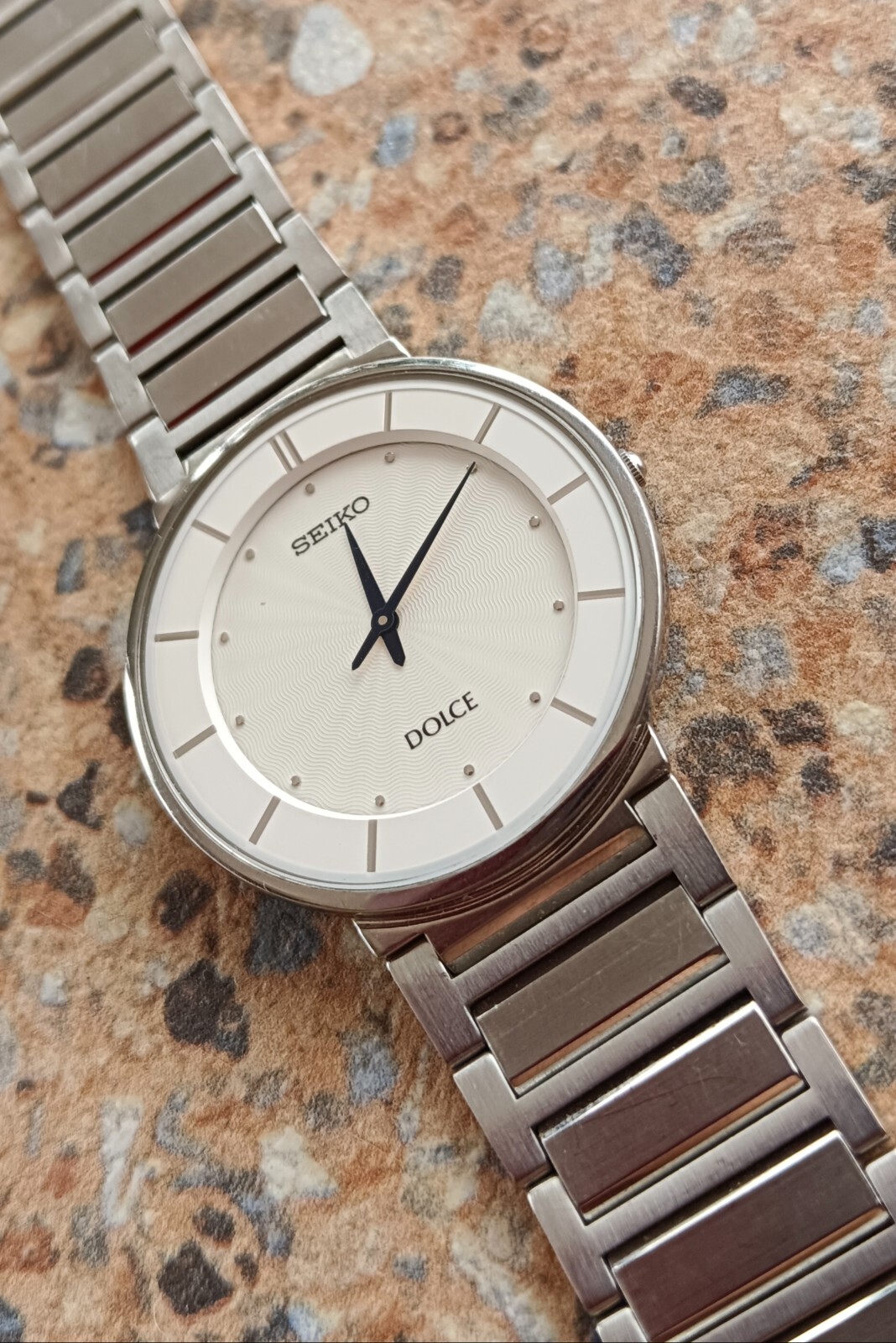 Vintage Seiko Dolce Quartz 4J40 0AC0 June 2007