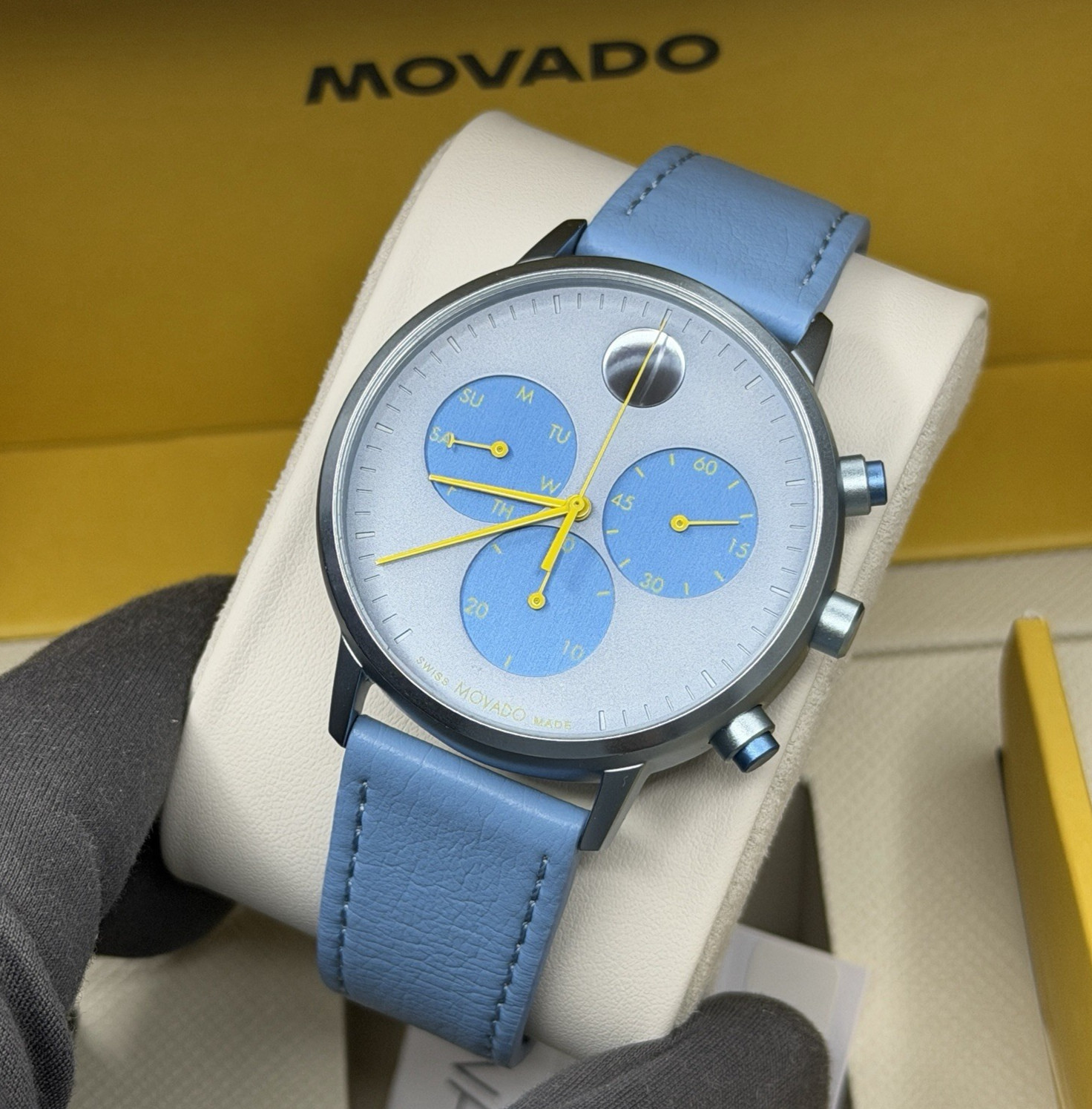 NEW✅SWISS✅ Movado FACE Blue Dial Blue Leather Chrono Aluminum Men Watch 3640149