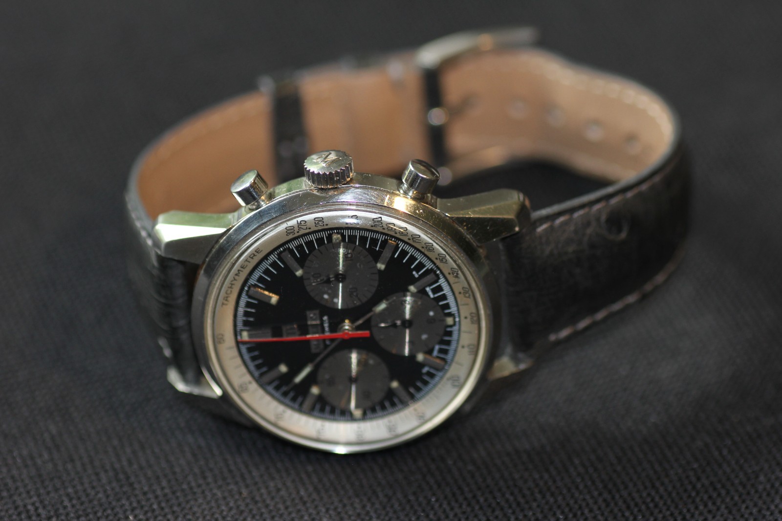Million Watch (ENICAR SHARPA GRAPH COUSIN) Valjoux 72 Movement Circa 1960’s
