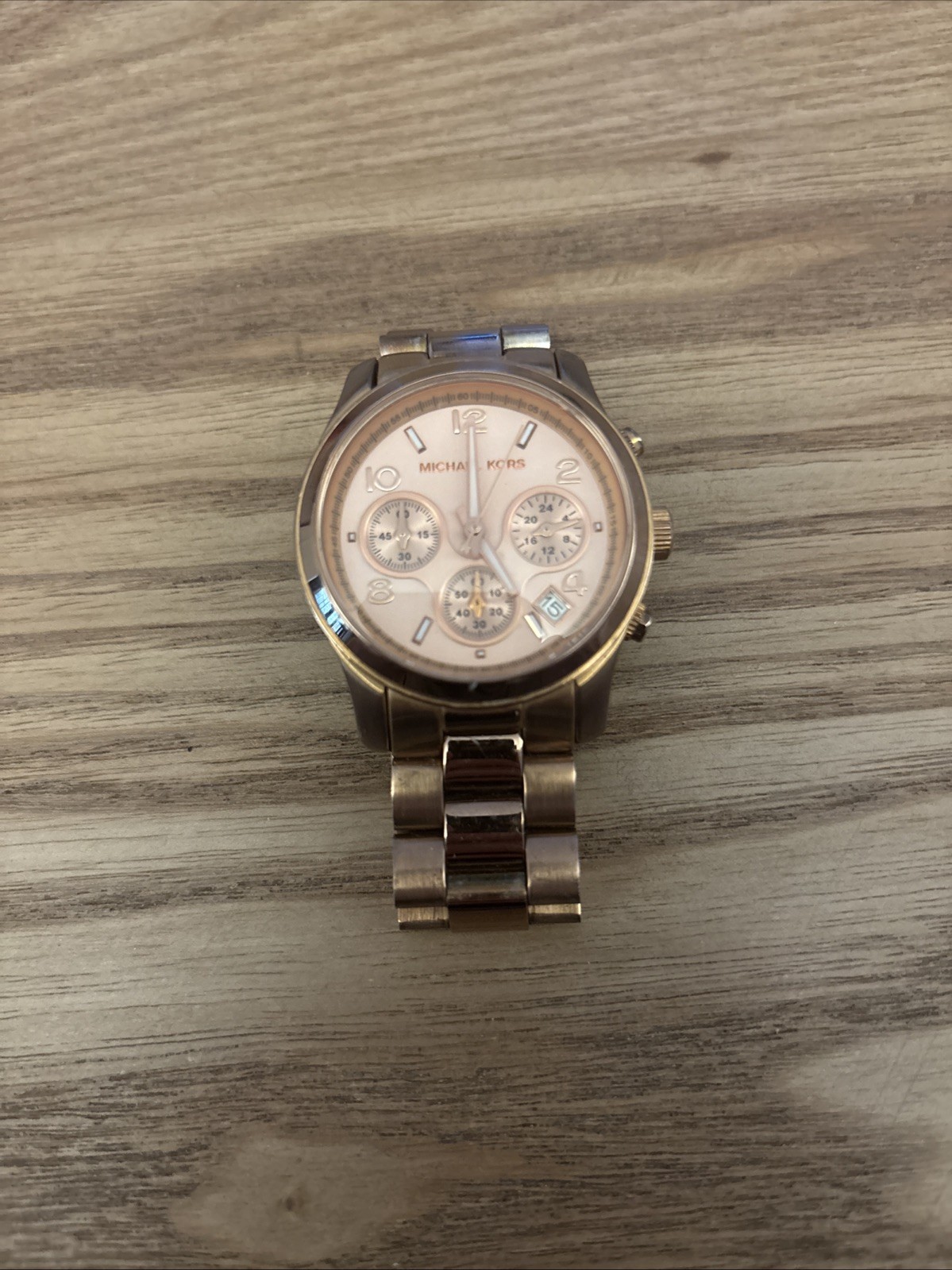 Michael Kors Runway Rose Gold-Tone Chronograph (model MK5128)