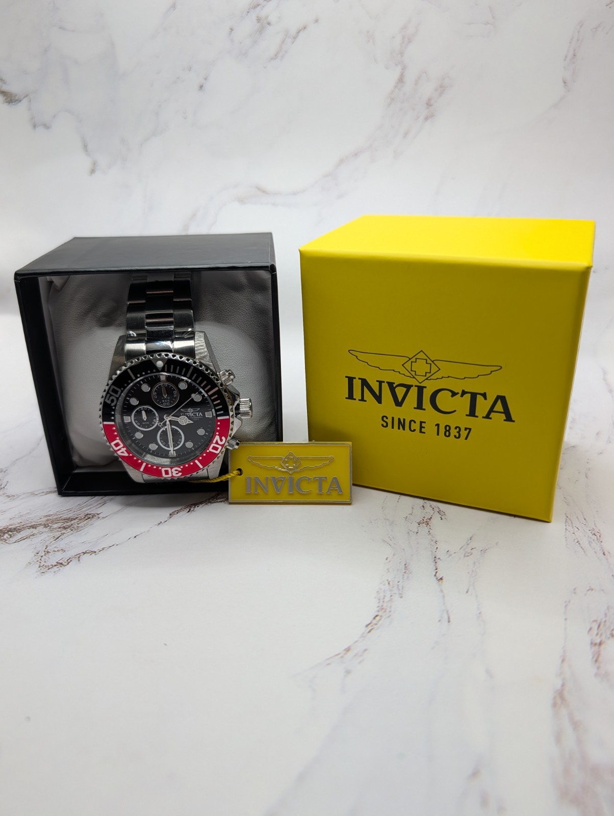 Invicta Pro Diver 1770 Men’s Quartz watch 43mm Red and Black Bezel (Coke)