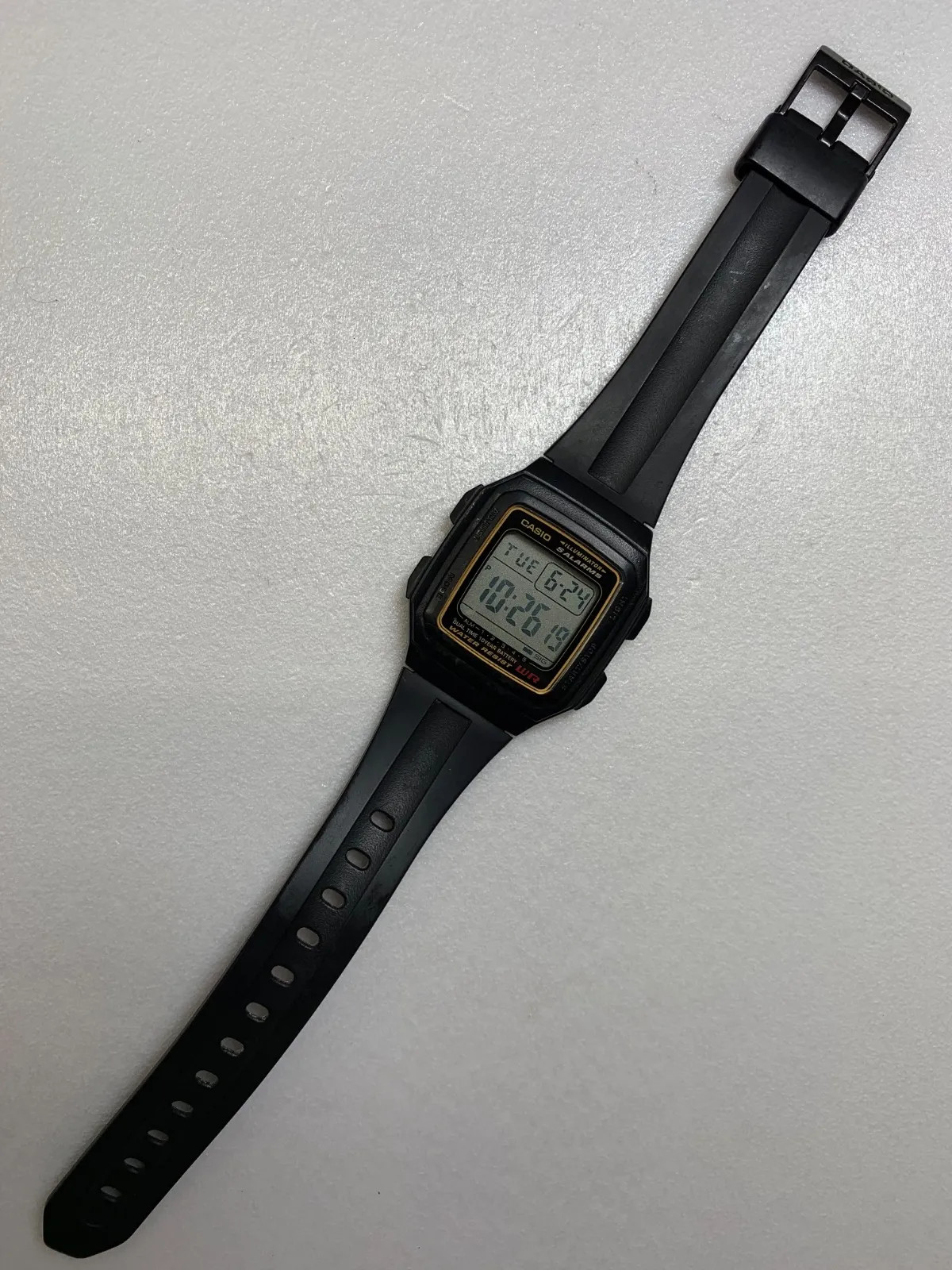 A4718 Used Casio F-201WA