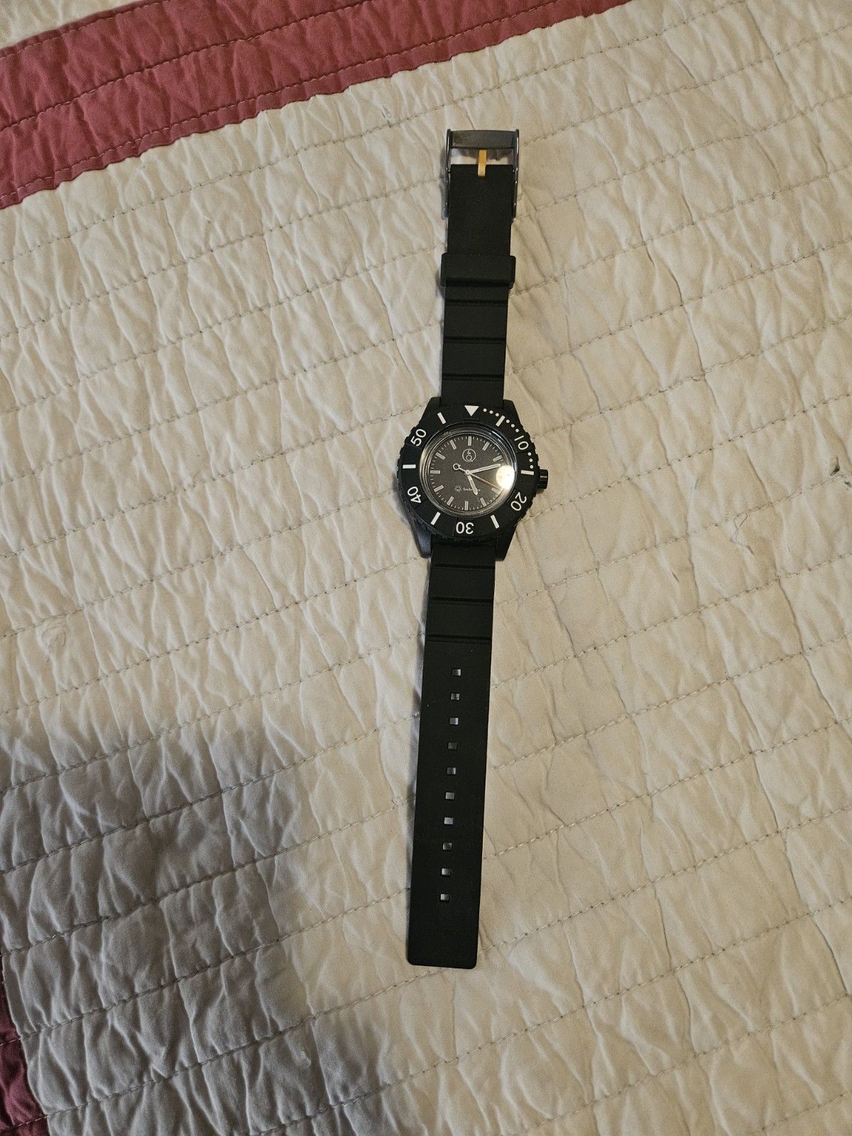CITIZEN Q&Q SmileSolar RP30-002 “20BAR SERIES 003 Black” Wristwatch
