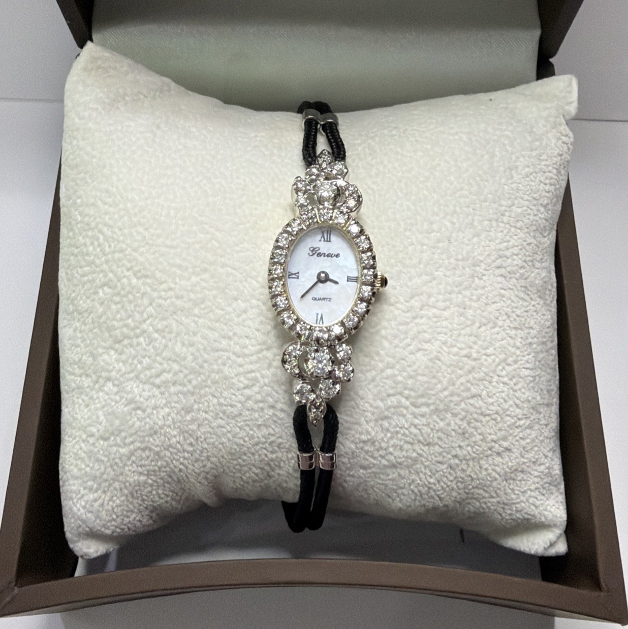 14K White Gold Geneve 1/2Ct Diamond Ladies Antique Vintage Estate Bracelet Watch