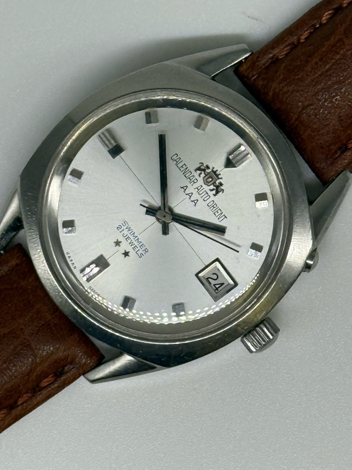 Vintage Orient AAA Swimmer Calendar Auto 21 Jewels Automatic Men’s Watch Japan