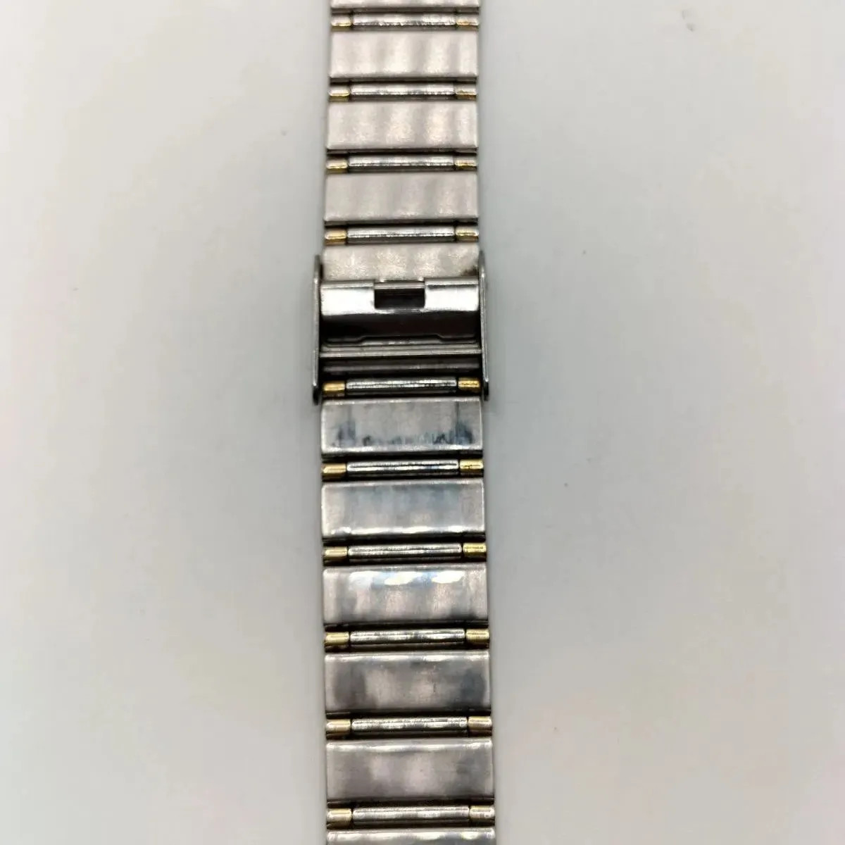 Citizen Q&Q CRATER 10BAR Water Resistant Watch