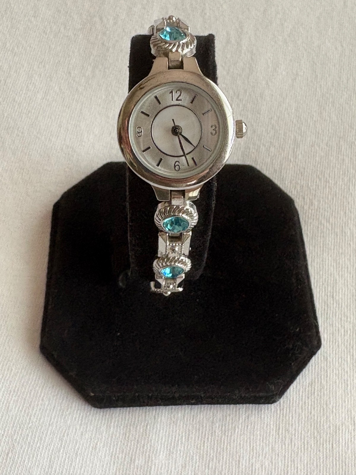 VTG Allude Quartz Ladies Bracelet Watch Light Blue Stones / New Battery #136