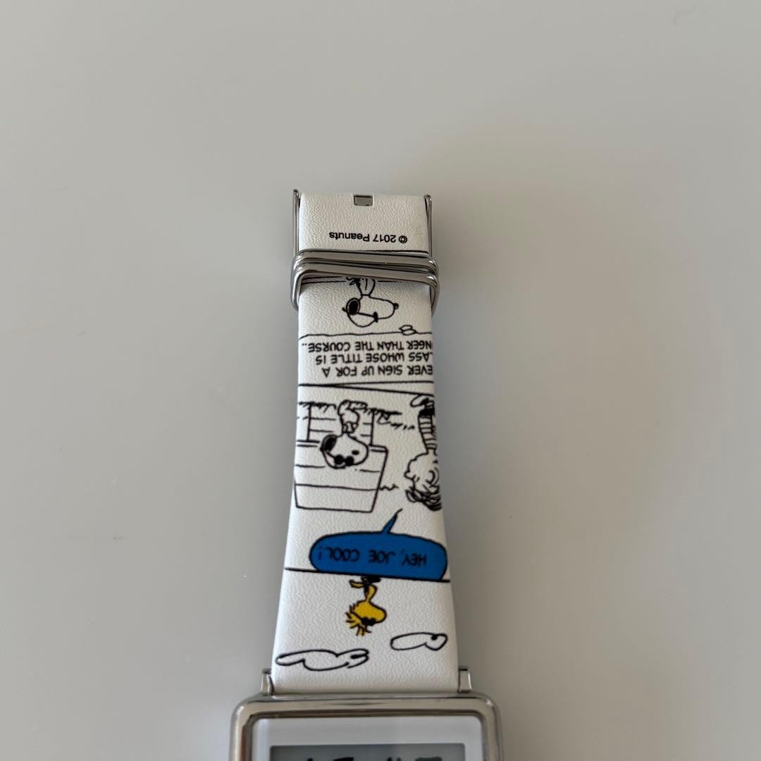 Epson Smart Canvas Snoopy Watch China Release Chinese Language New Battery MINT