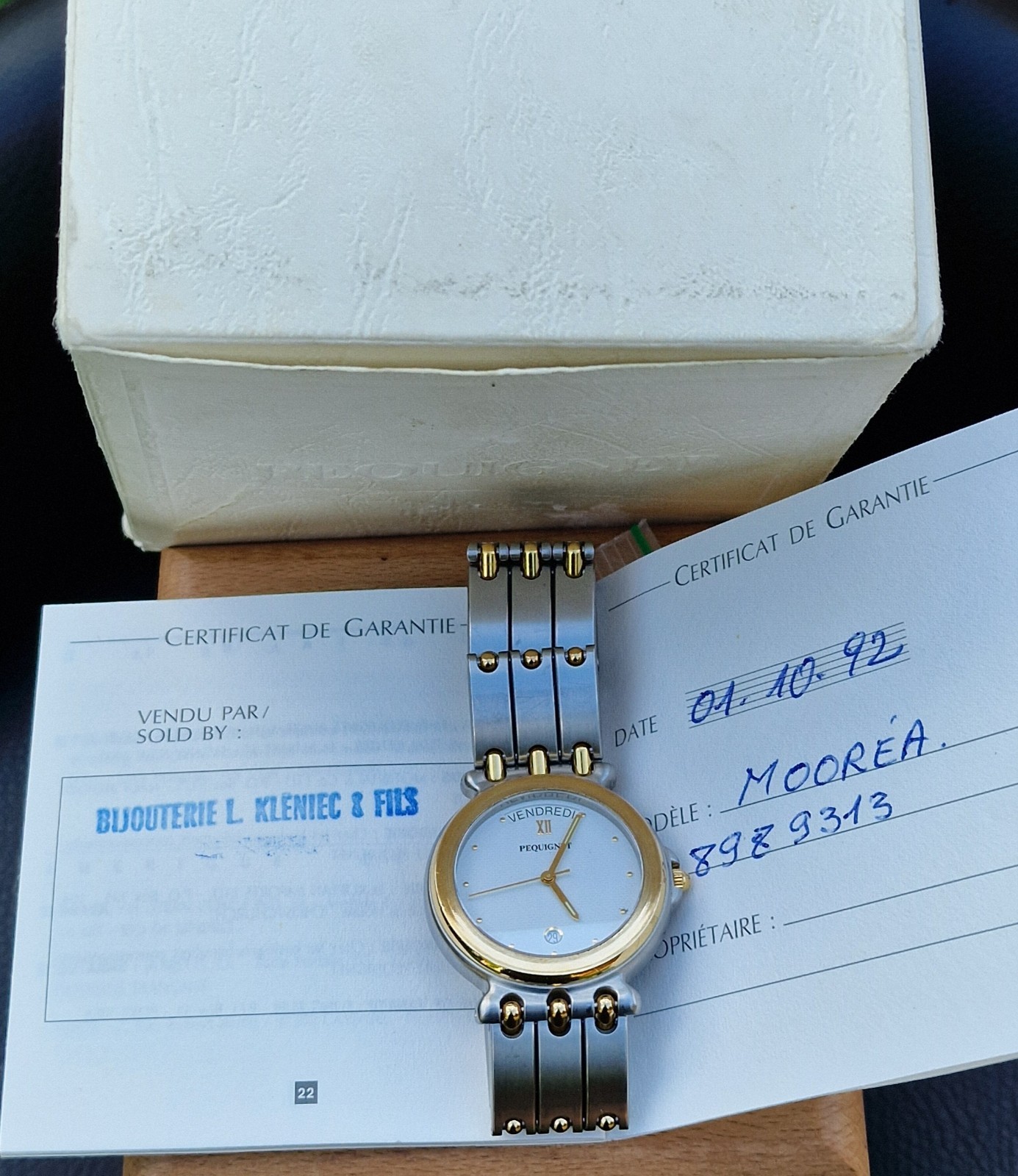 Gents EMILE PEQUIGNET Morea Date & Day Quartz watch, Box and papers, 33mm.