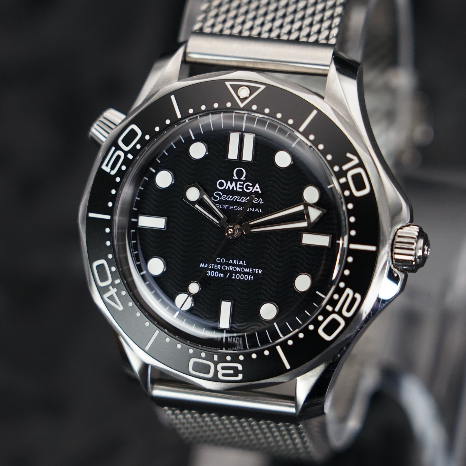 2025 OMEGA Seamaster Diver No Date 300M 210.30.42.20.01.010 – FULL SET – 42mm