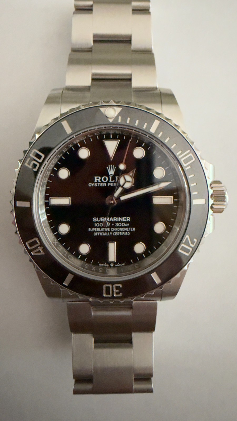 Rolex Submariner 124060 No Date 41mm Silver Oyster Watch Full Set 2026