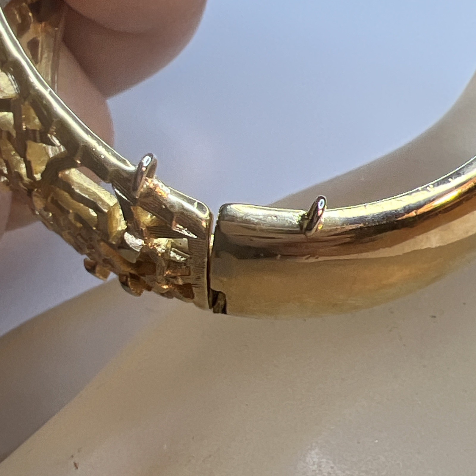 Crown Trifari Women Gold Tone Brutalist Bracelet 17 Jewel Watch RARE Project