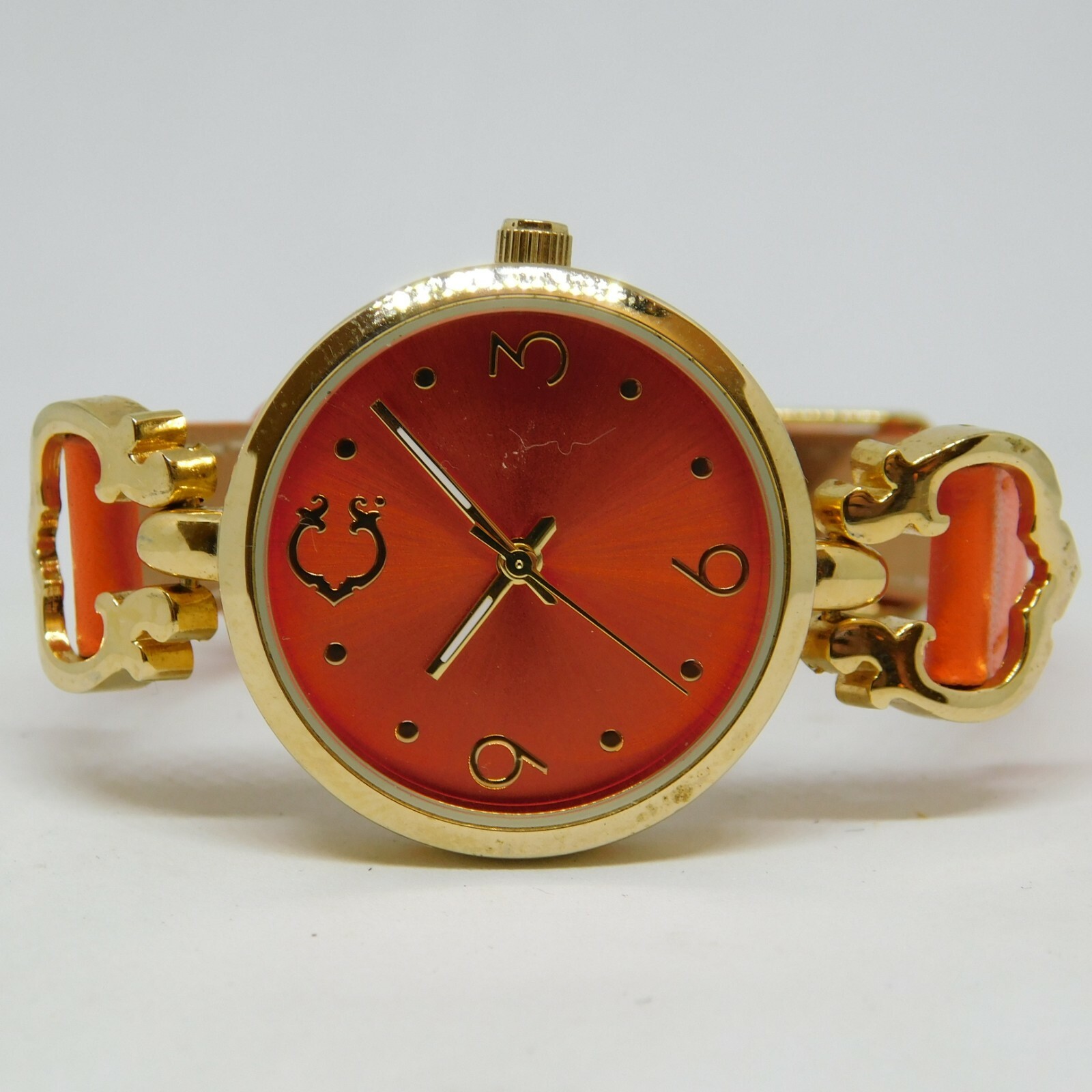 C Wonder CWON23 Genuine Leather Quartz Analog Women’s Watch