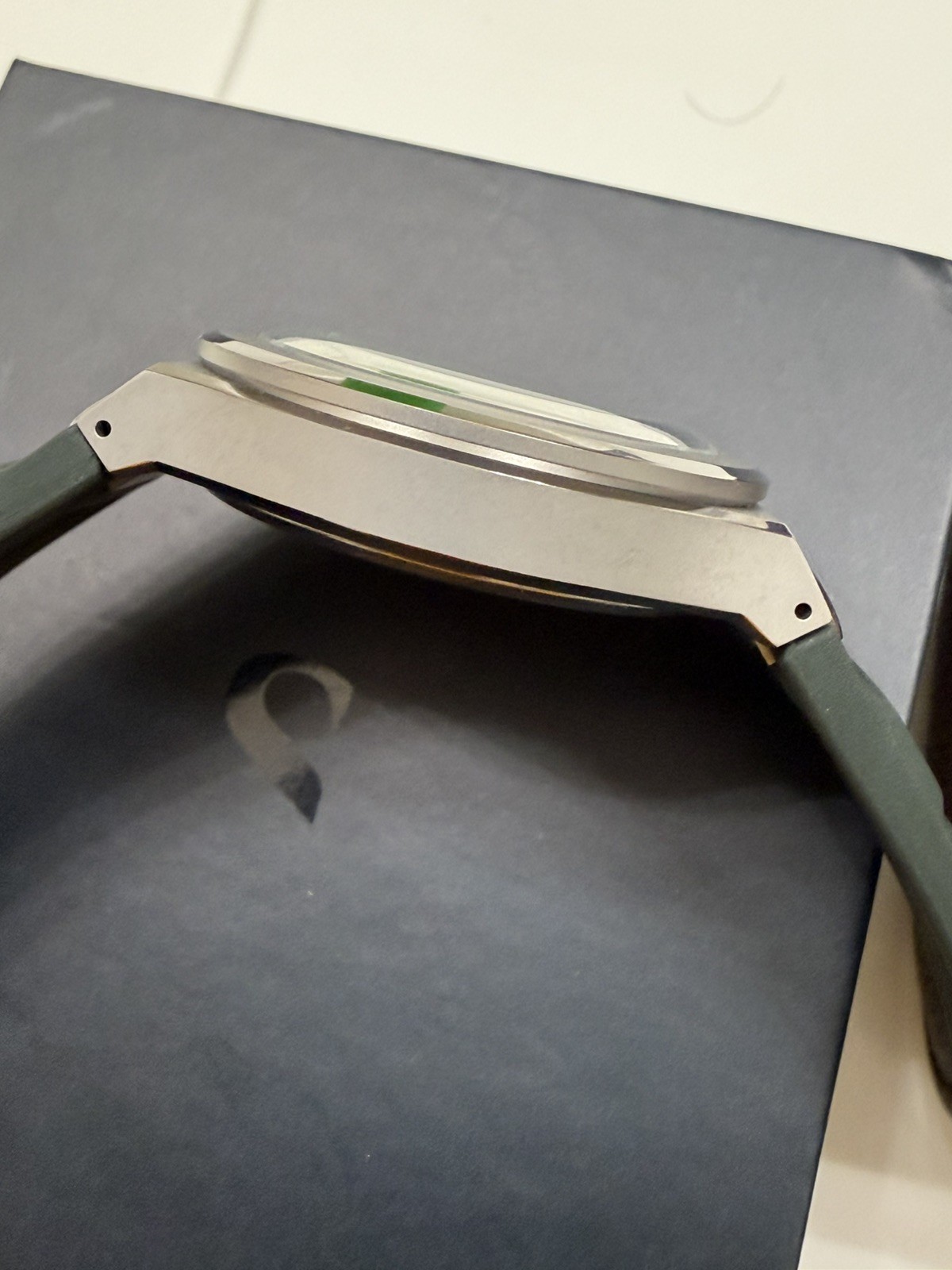 Straum Jan Mayen Alpine Glow Stainless Steel with Strap Adapters