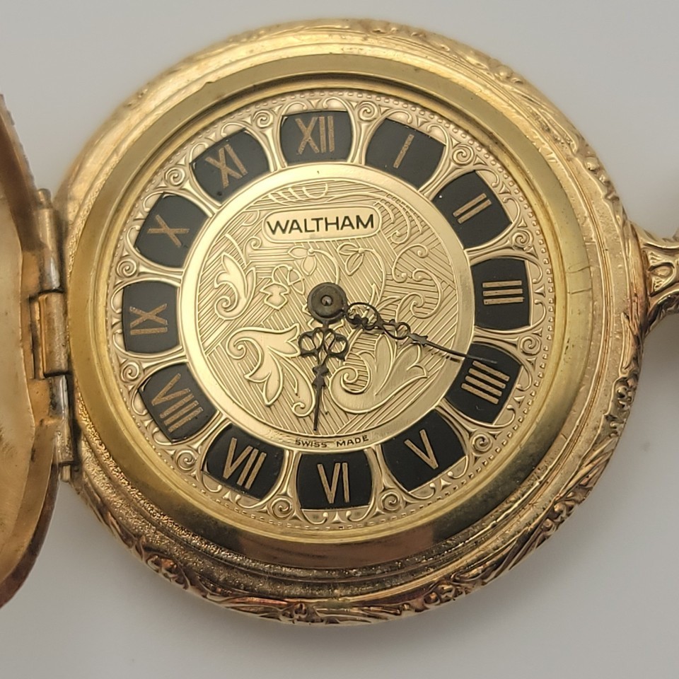 Exquisite Vintage Gold Filled Waltham Ladies Pocket Watch 17j Not Running