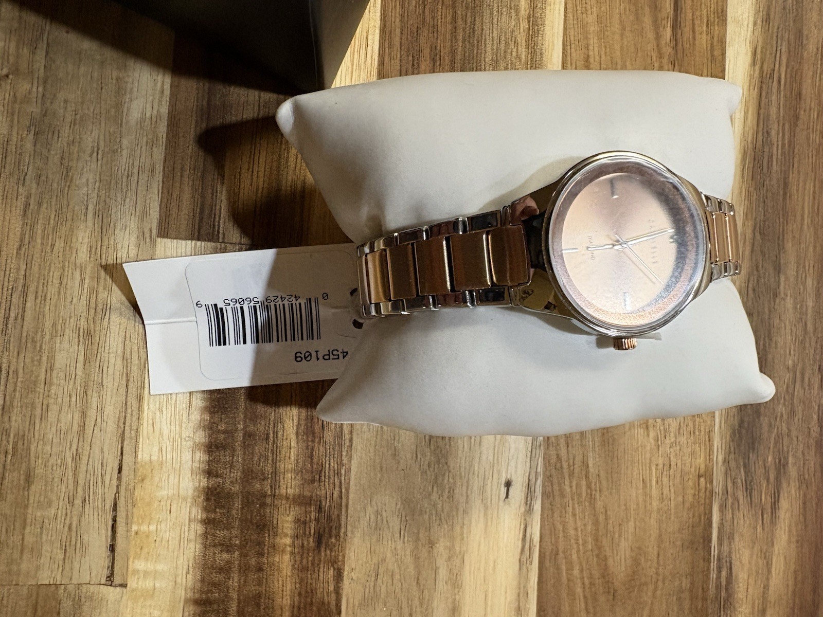 Caravelle Women’s Quartz Analog Rose Gold Dial Gold Tone Bracelet Watch w/ Box