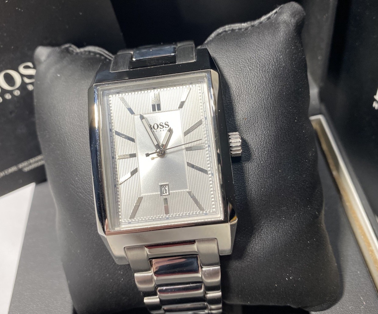 Hugo Boss Men’s 41MM Architecture Silver-Tone Date Watch 1512918 NEW!!!