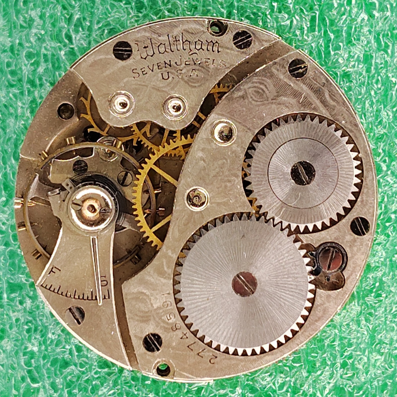lot M98 Waltham 3/0s Manual Wind 7J Old Movement Vintage Pocket Watch Parts